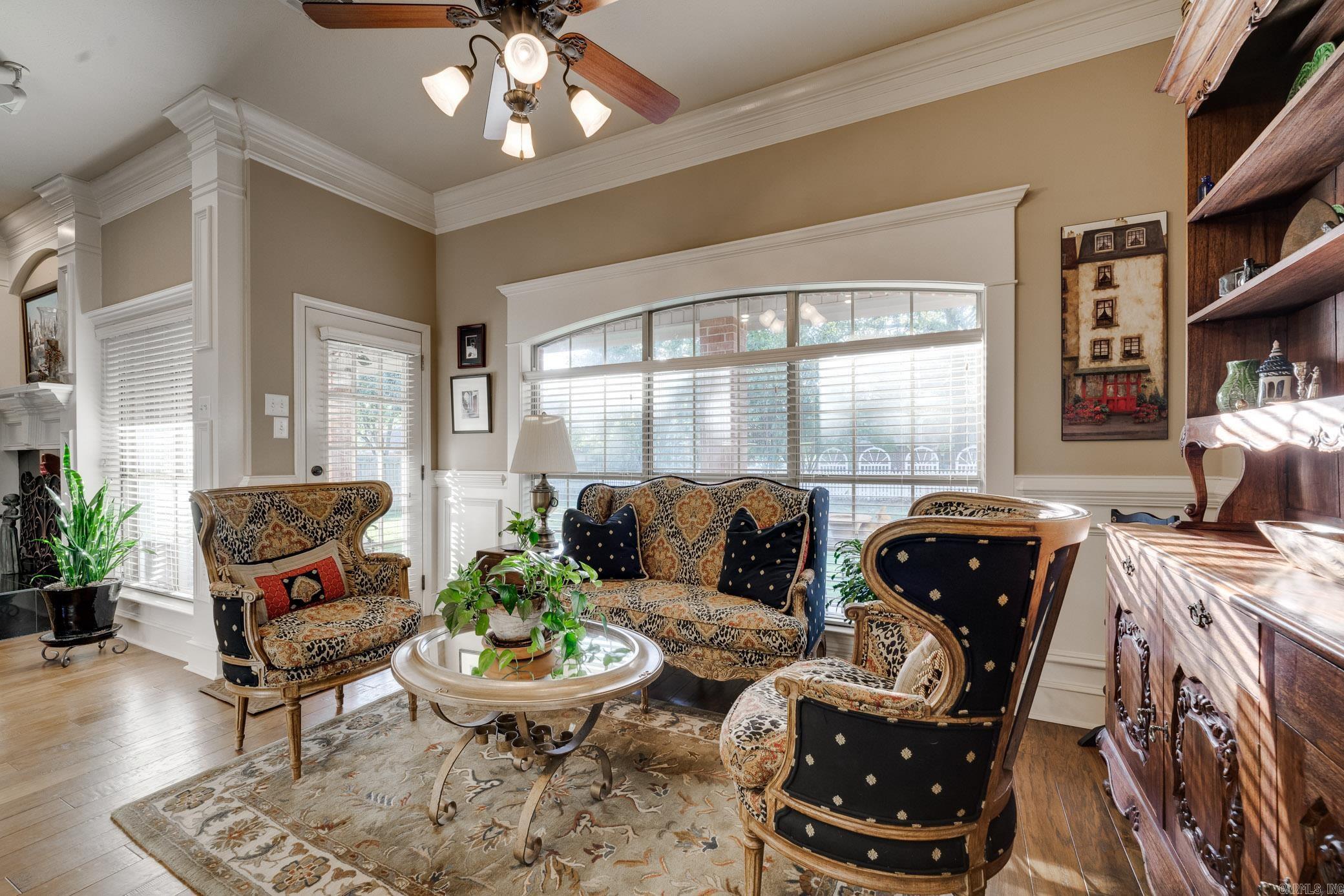 Royal Oaks - Residential