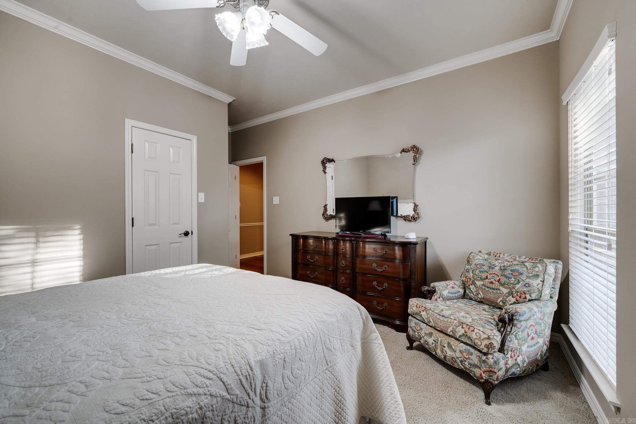 Royal Oaks - Residential