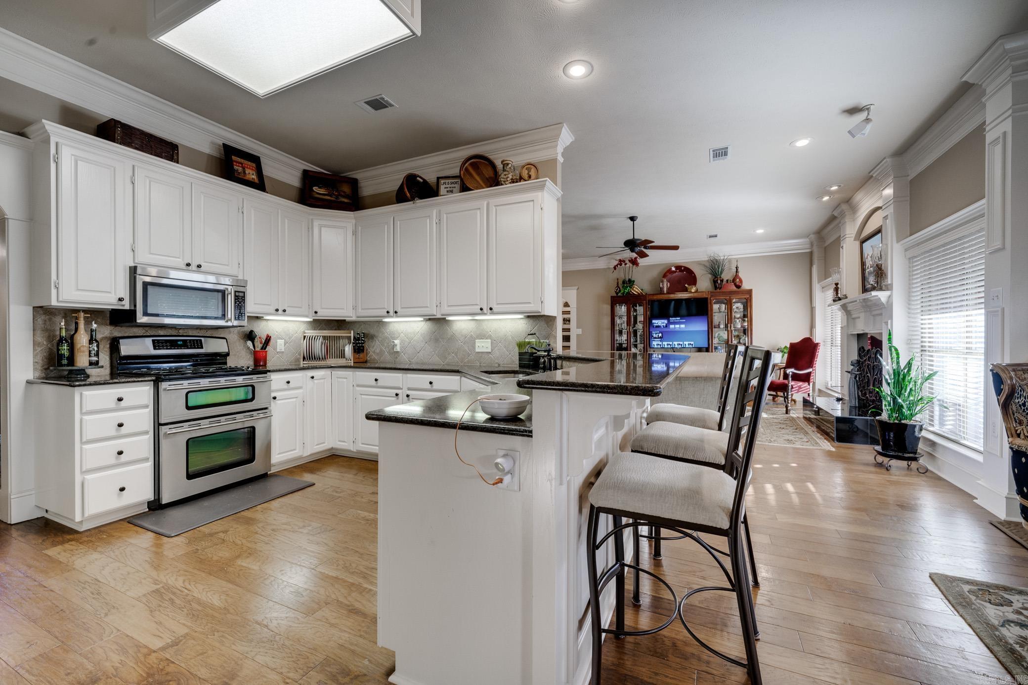 Royal Oaks - Residential