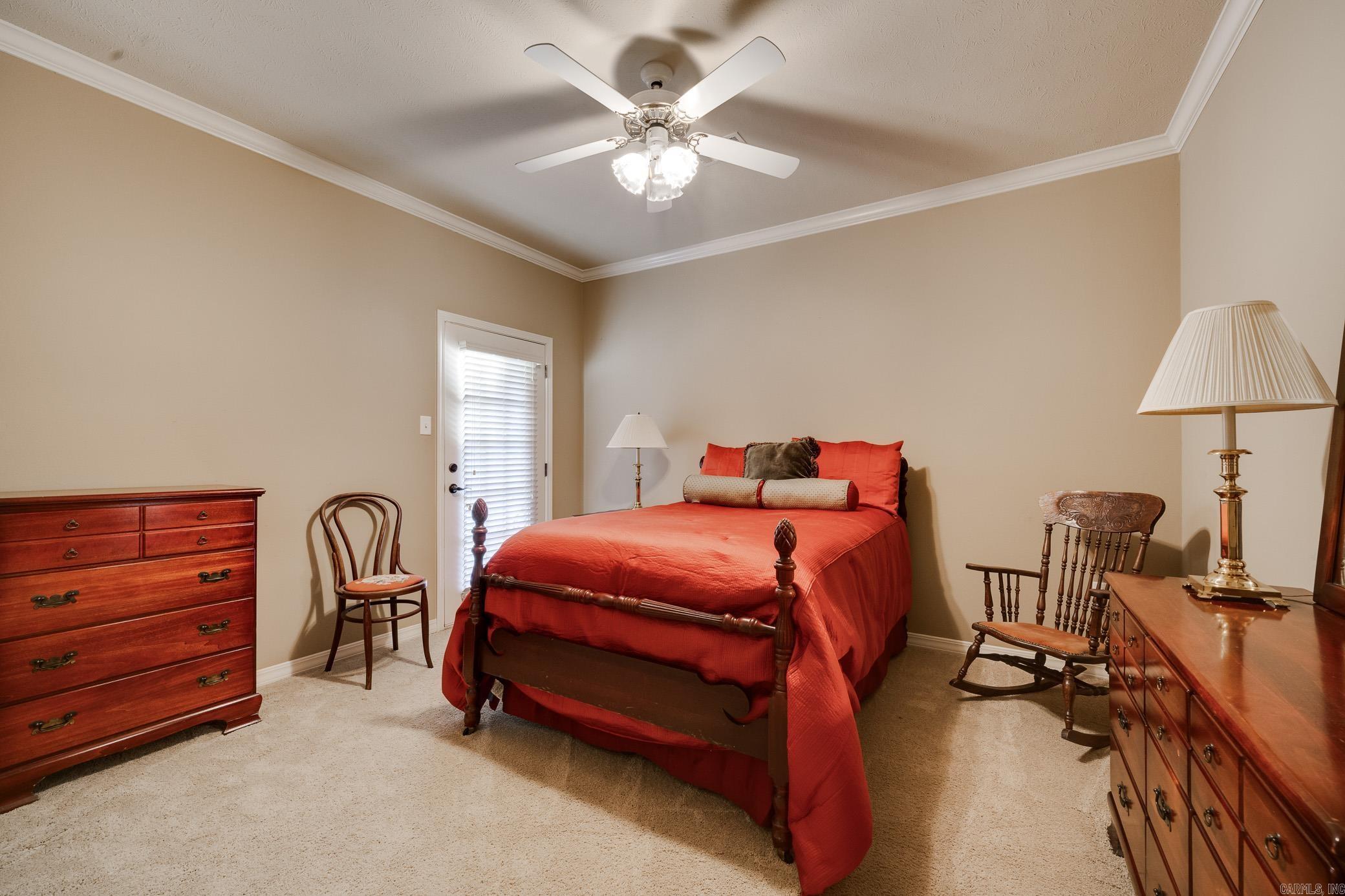 Royal Oaks - Residential