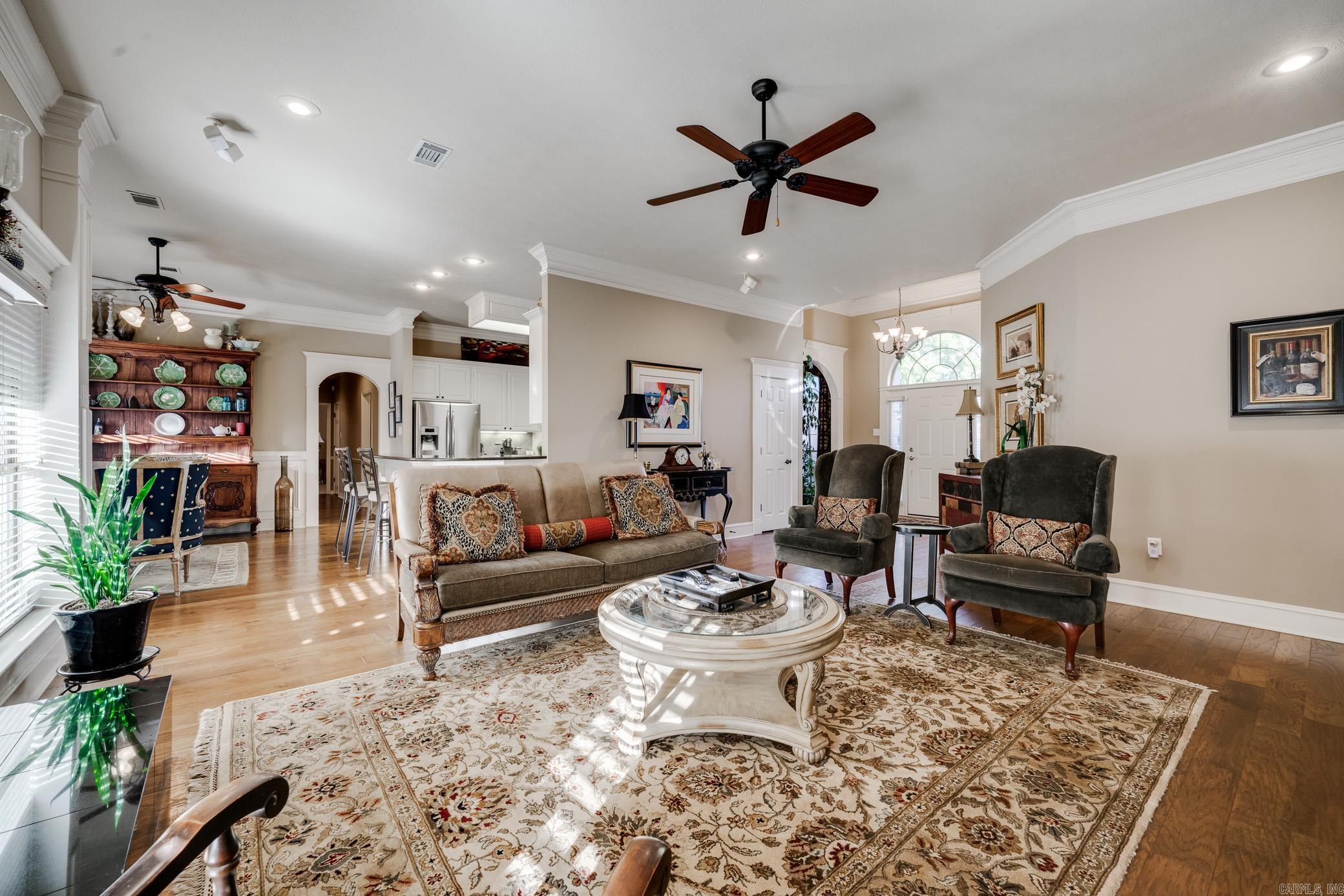 Royal Oaks - Residential