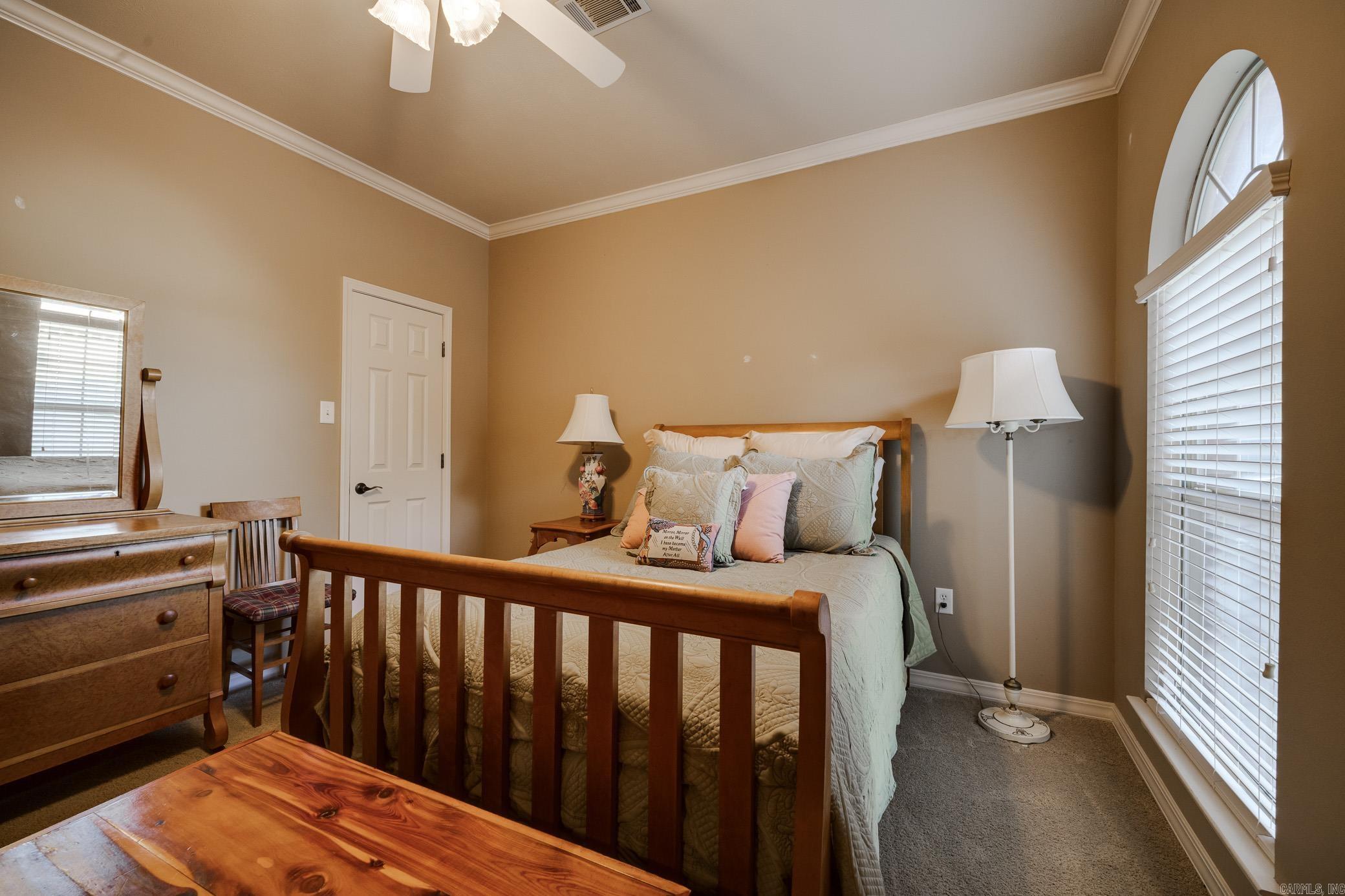 Royal Oaks - Residential