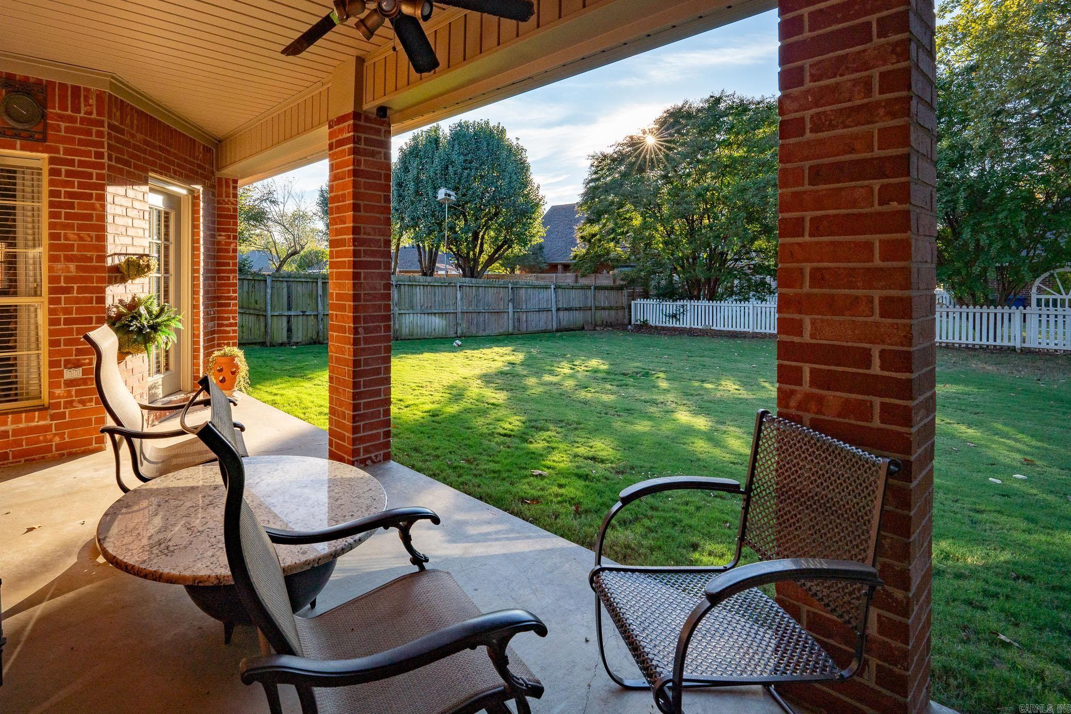 Royal Oaks - Residential