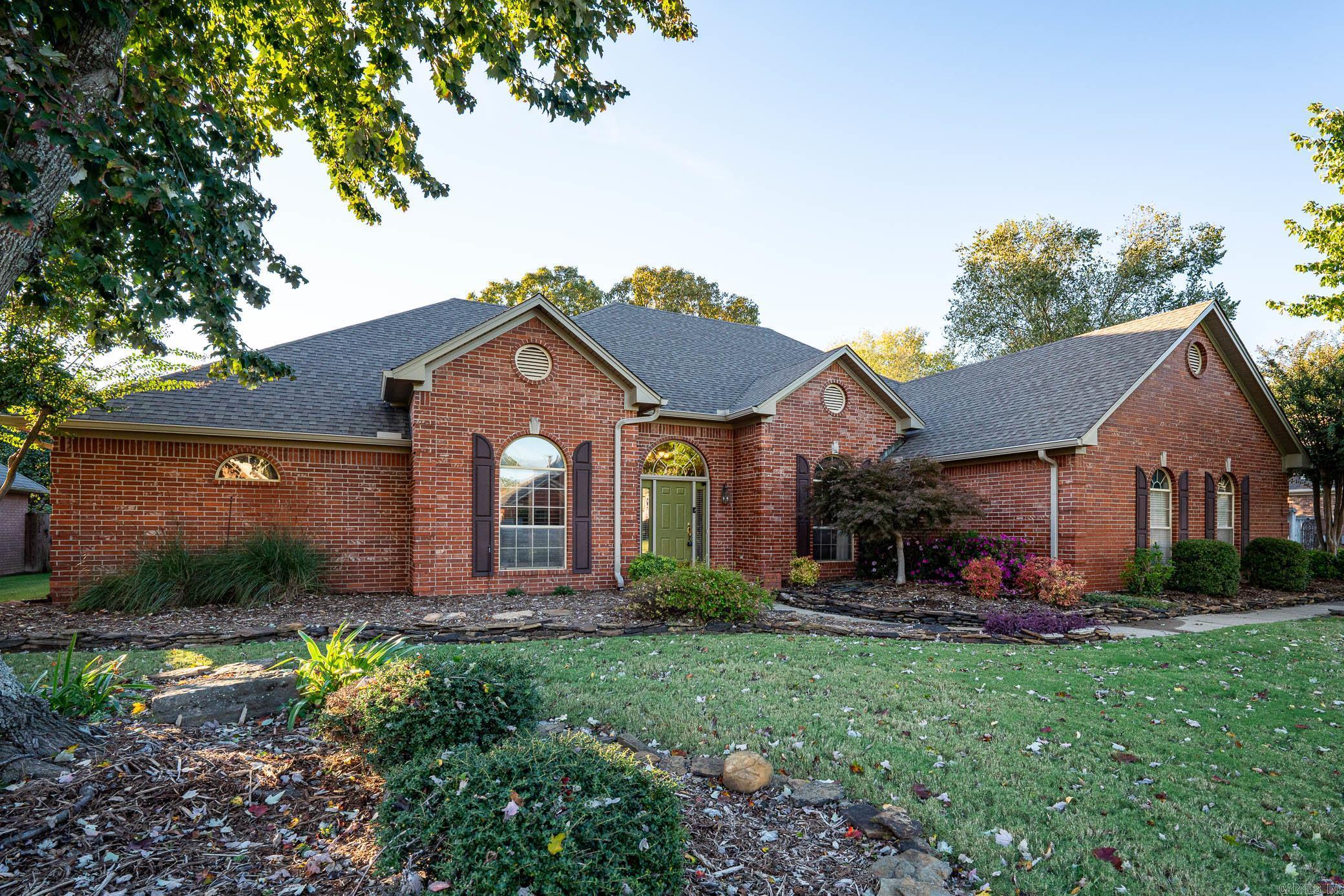 Royal Oaks - Residential