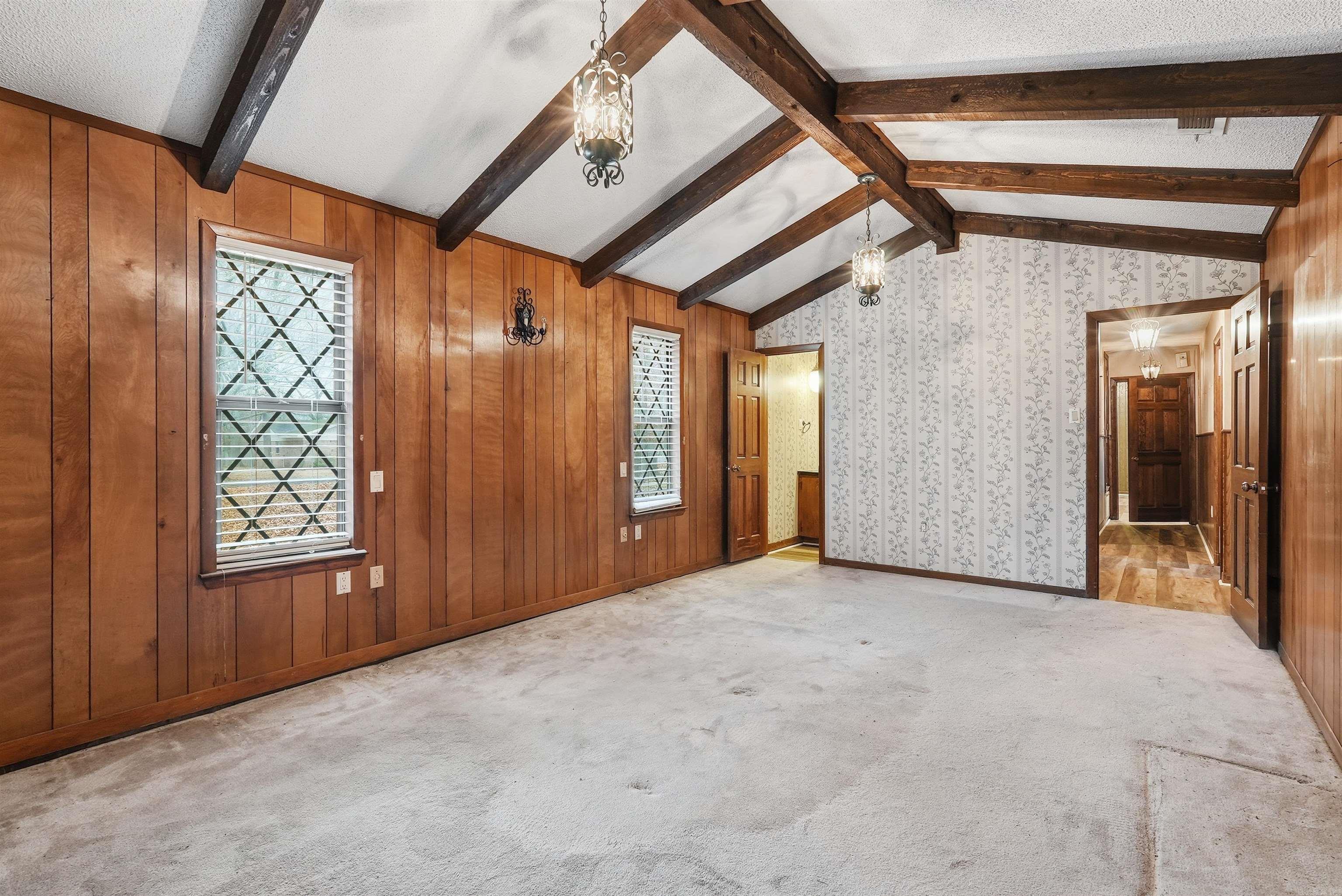 Metes & Bounds - Residential