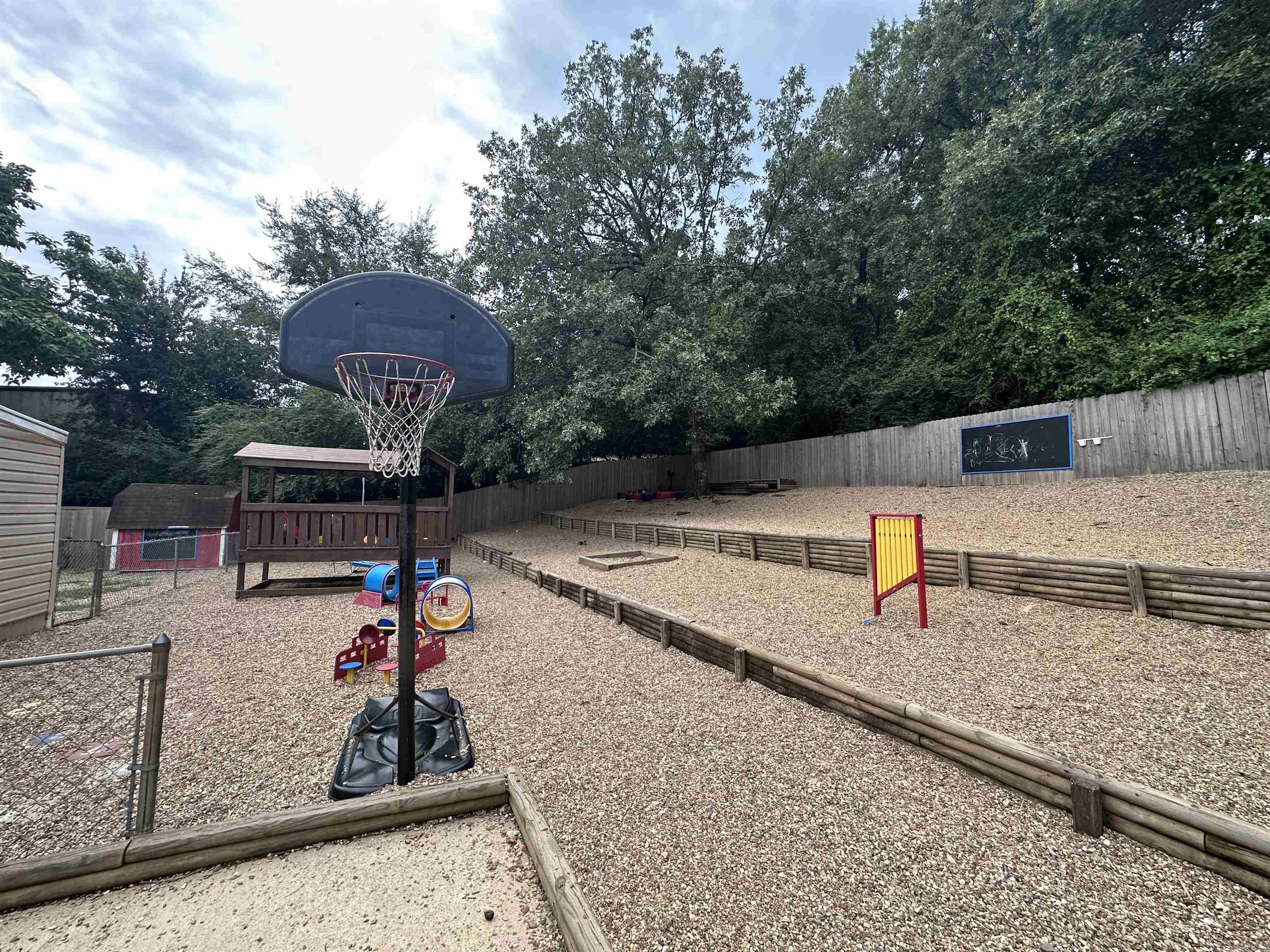 Hinson Corners - Commercial Sale