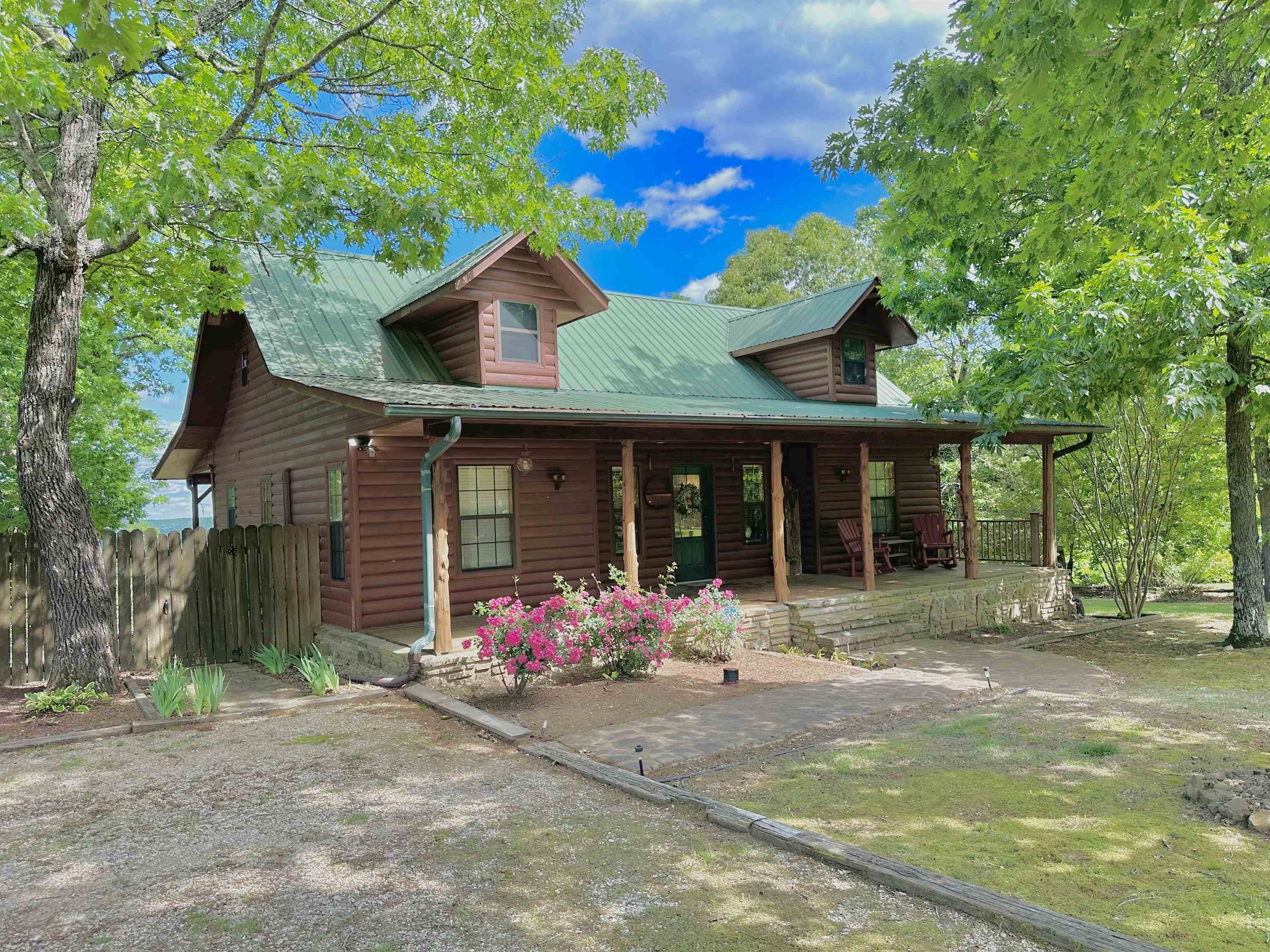 BLACK BEAR BLUFF - Residential