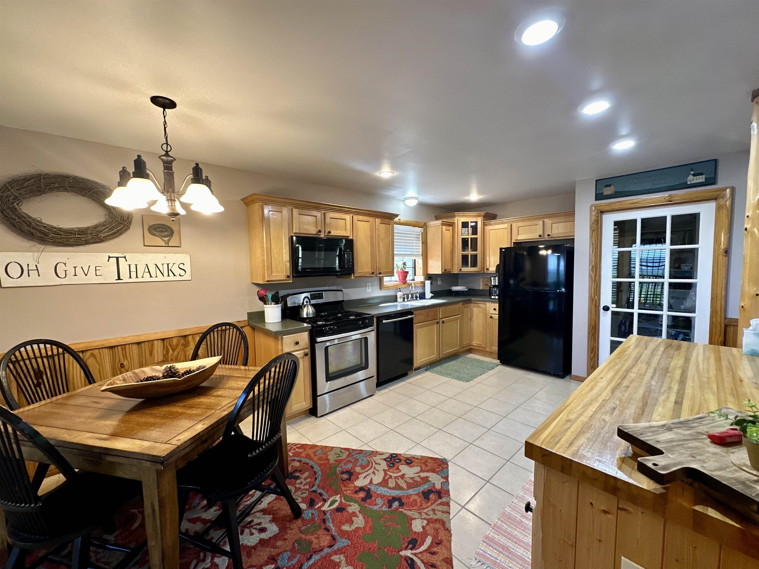 BLACK BEAR BLUFF - Residential