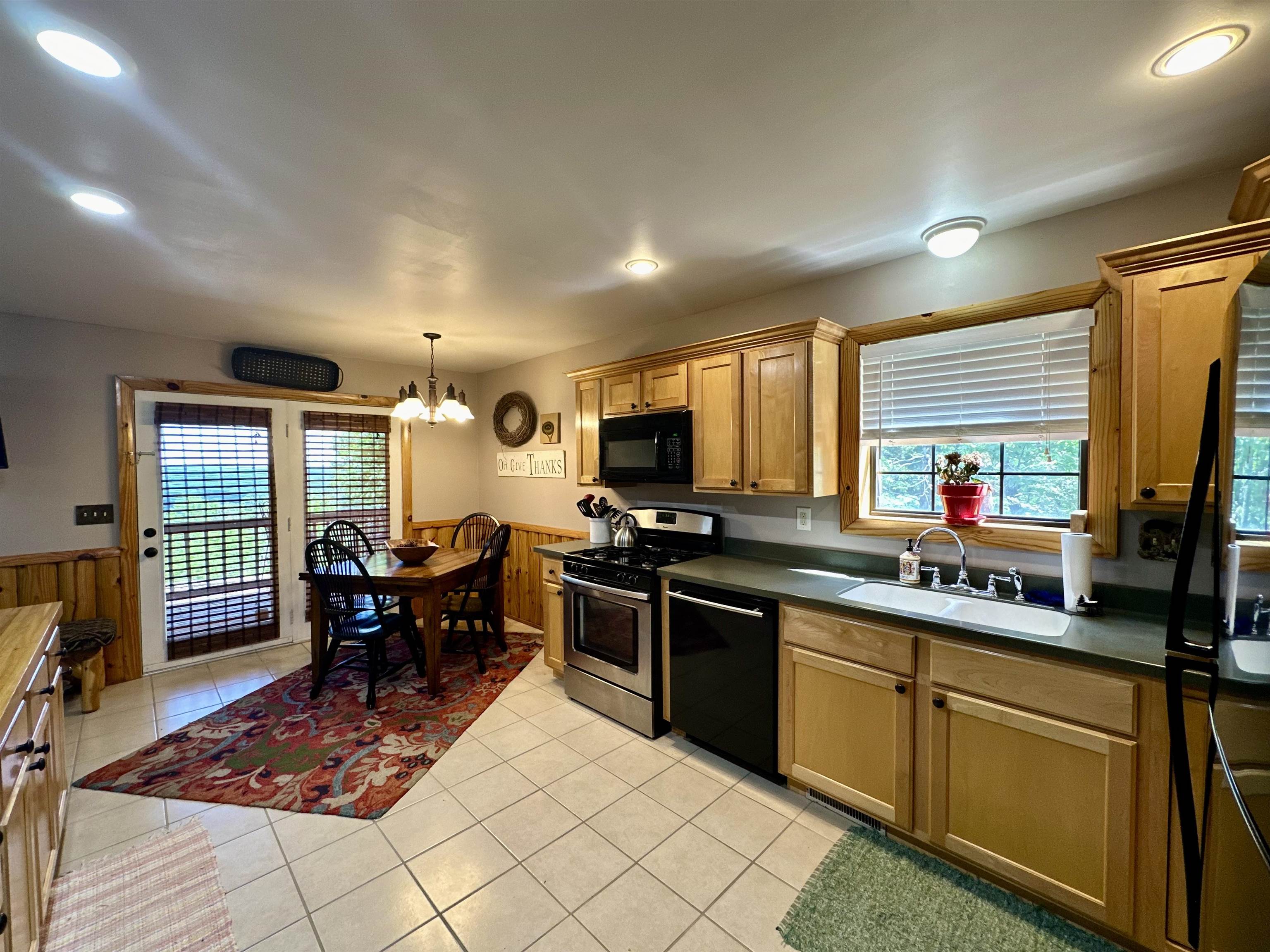 BLACK BEAR BLUFF - Residential
