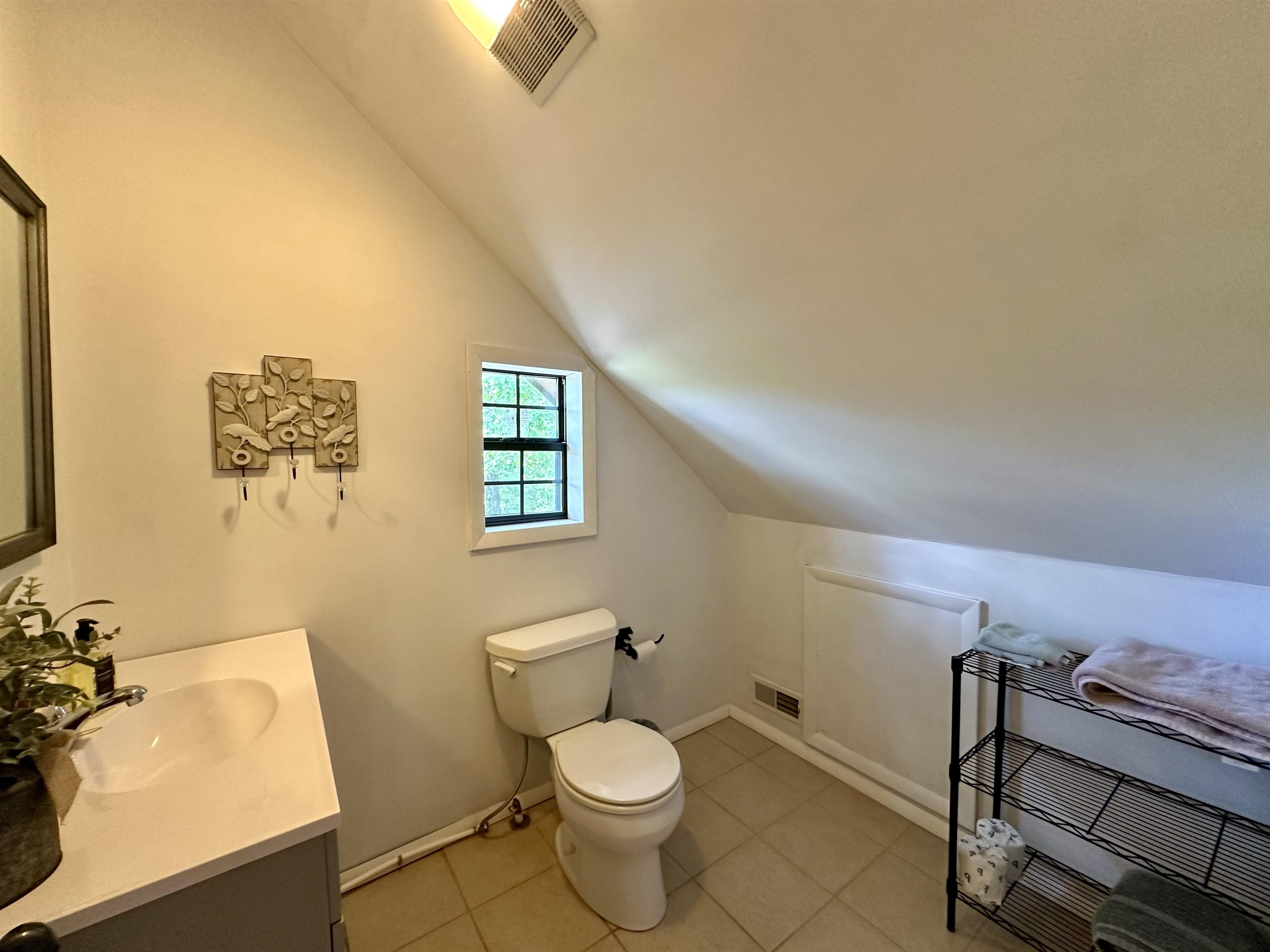 BLACK BEAR BLUFF - Residential
