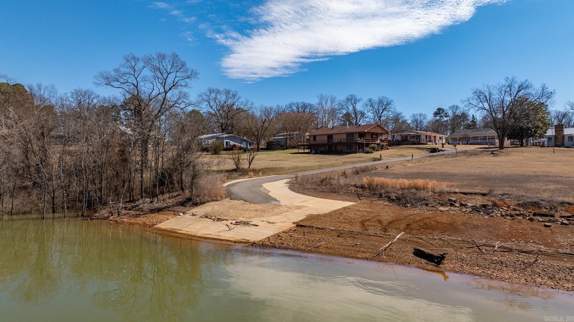 RIVERSIDE ADDITION - Residential