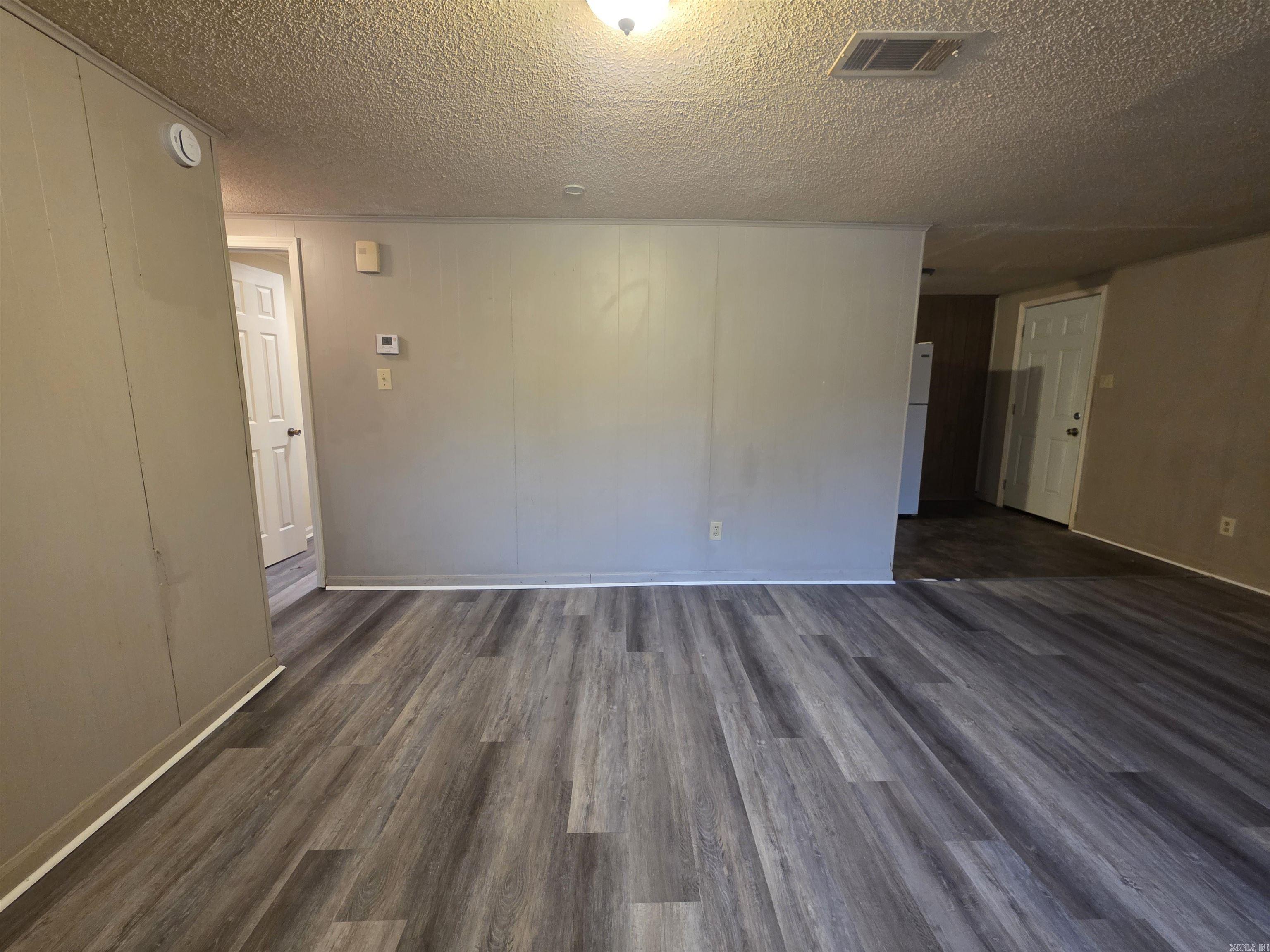 JULIE ADDN - NORTH LITTLE ROCK - Residential Lease