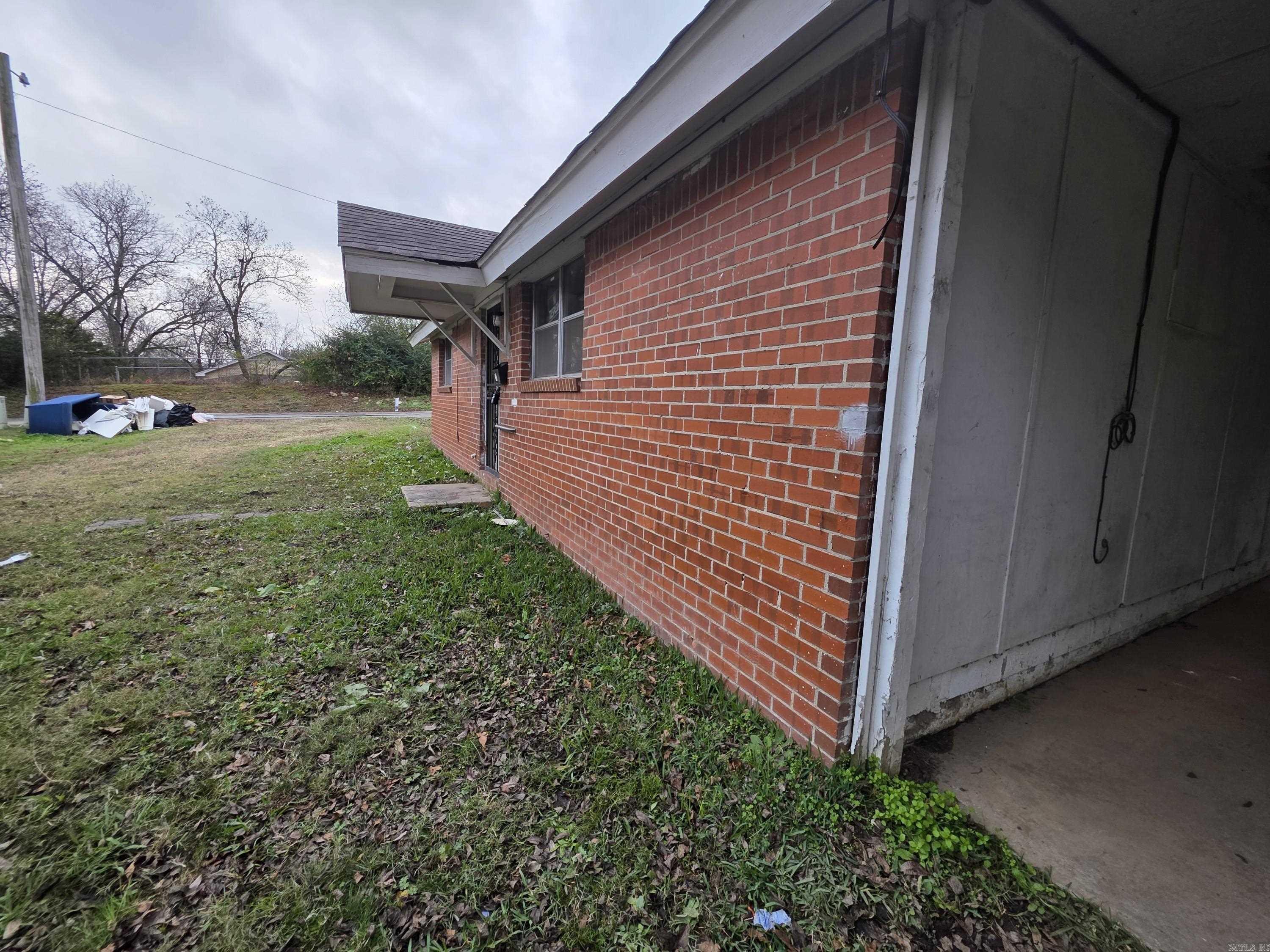 JULIE ADDN - NORTH LITTLE ROCK - Residential Lease