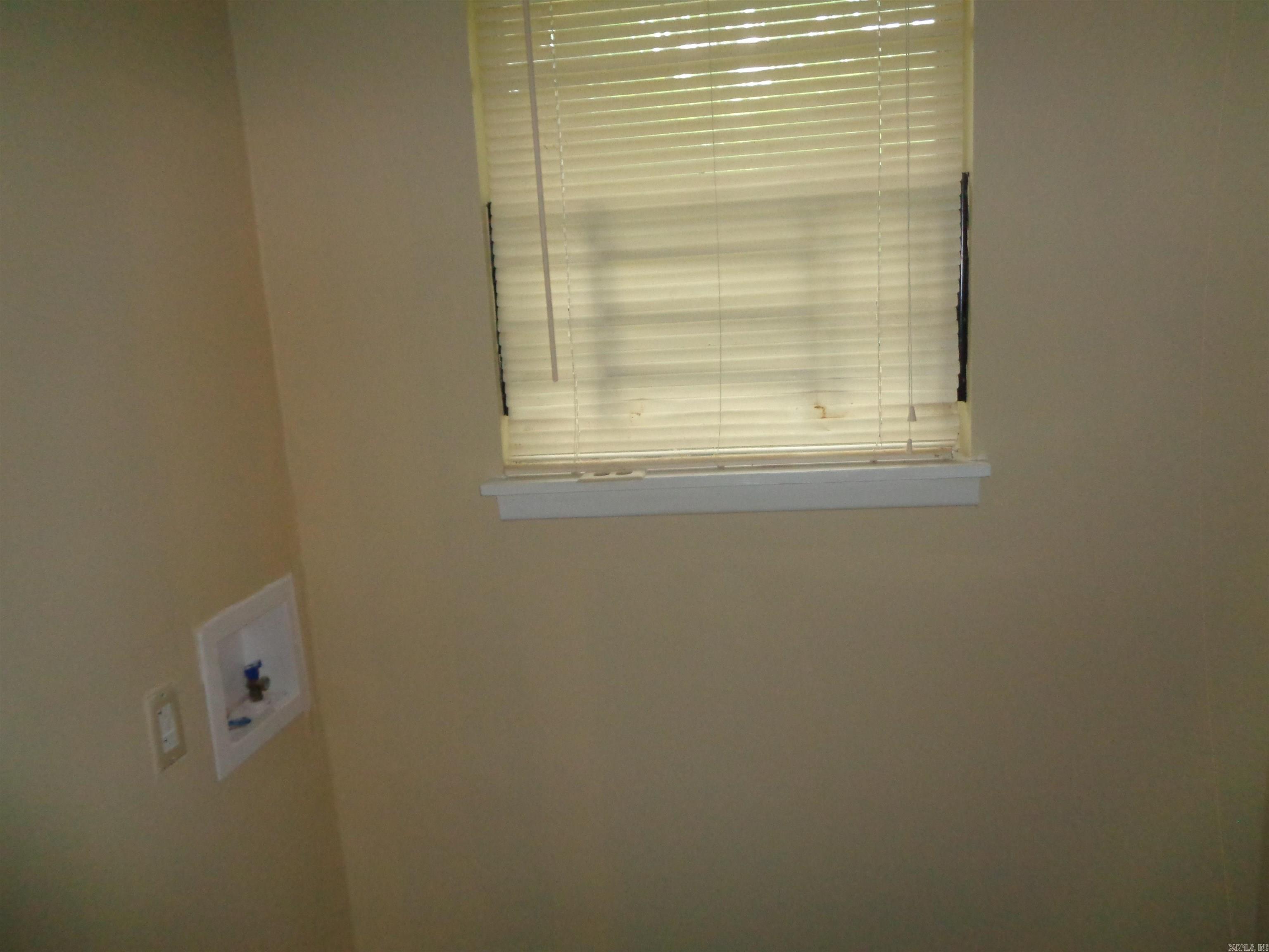 BARROW JOHN - Residential