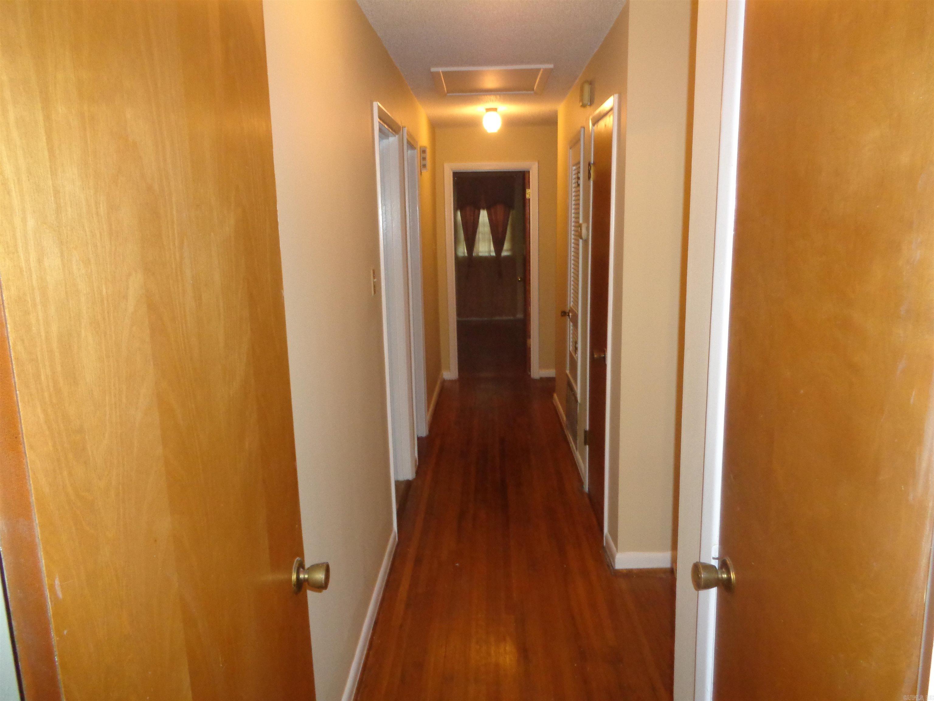 BARROW JOHN - Residential