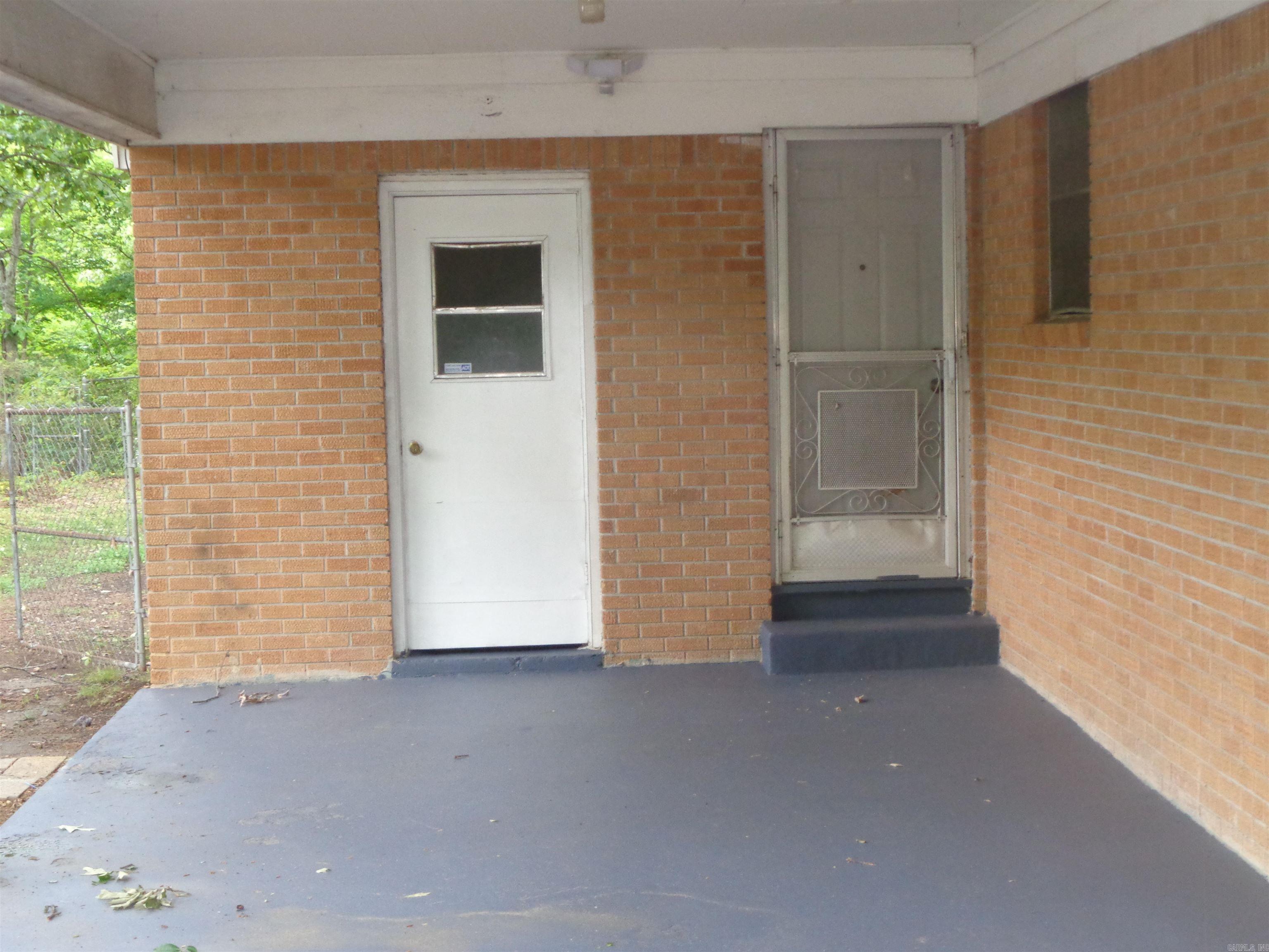 BARROW JOHN - Residential