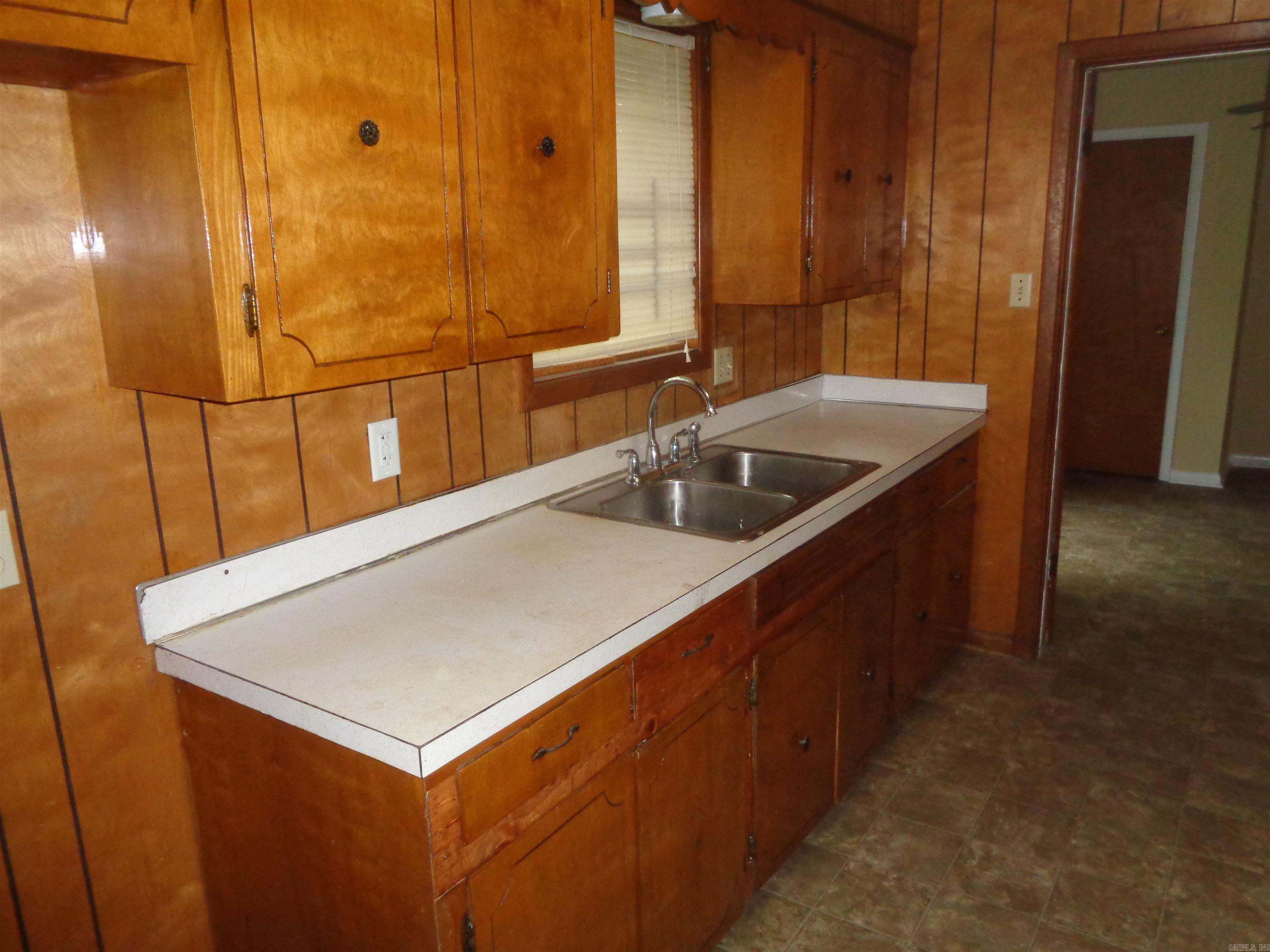 BARROW JOHN - Residential