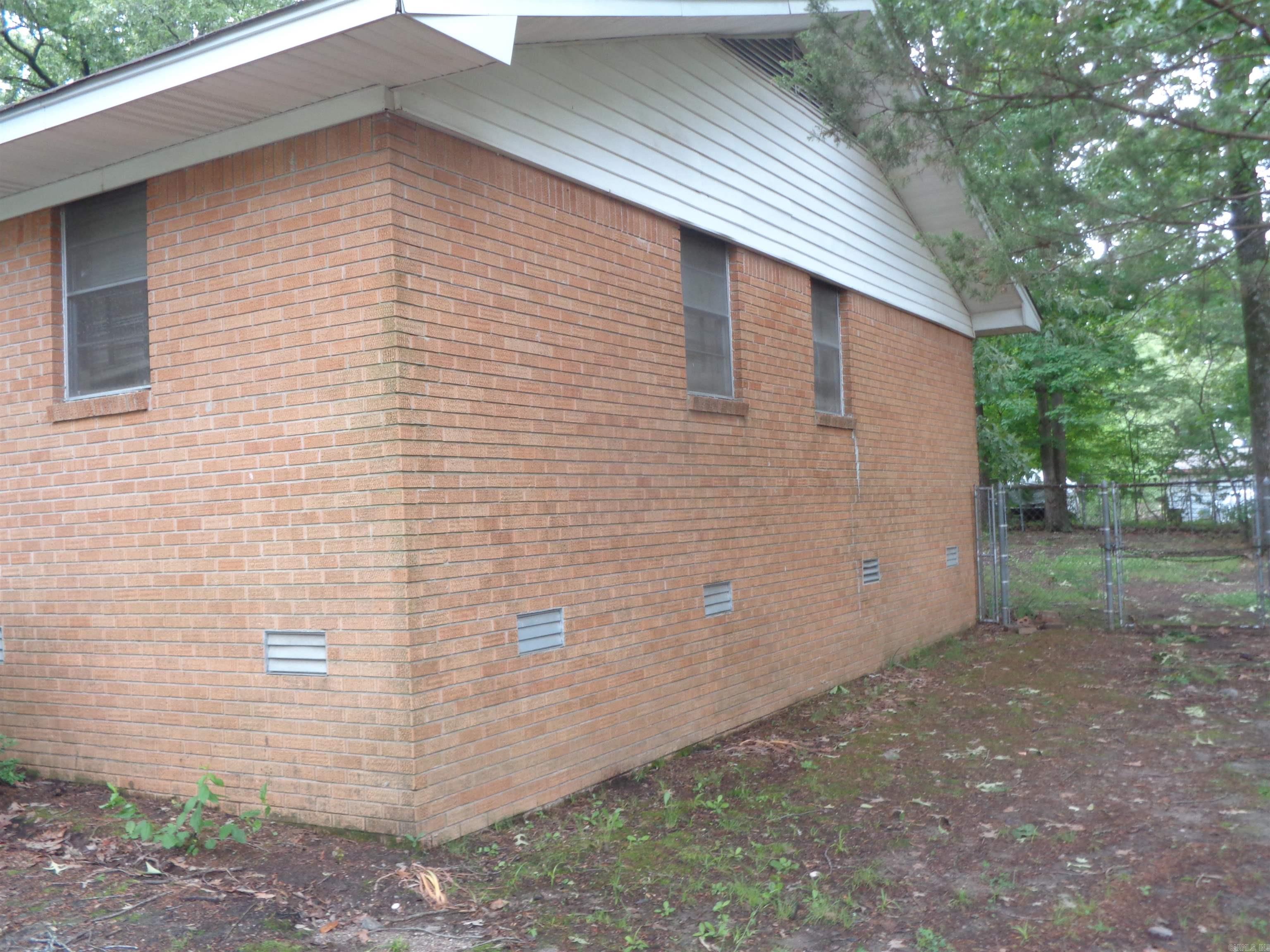 BARROW JOHN - Residential