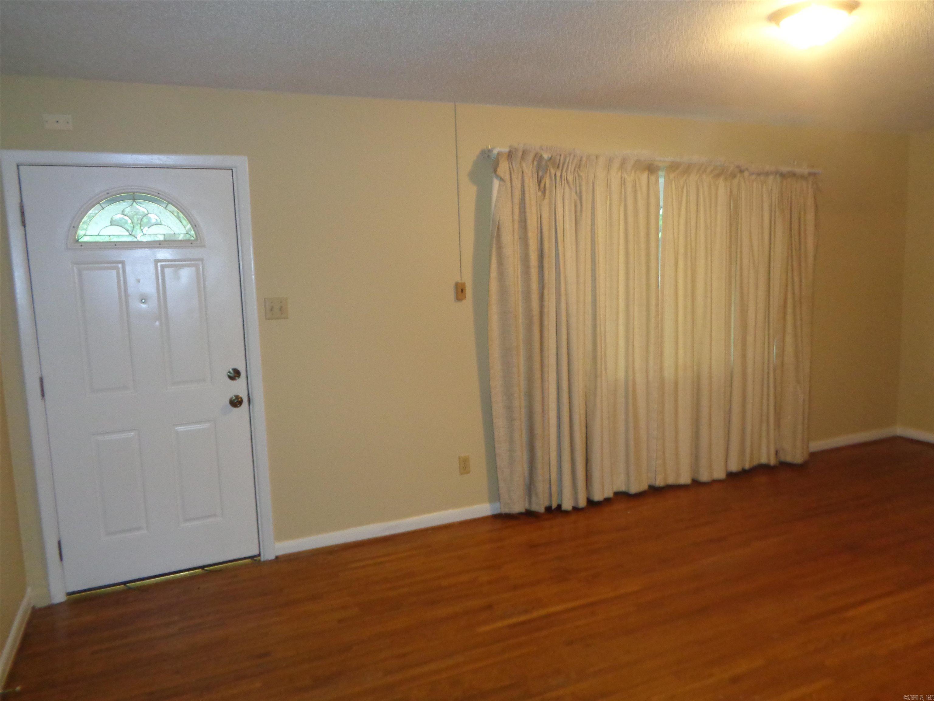 BARROW JOHN - Residential