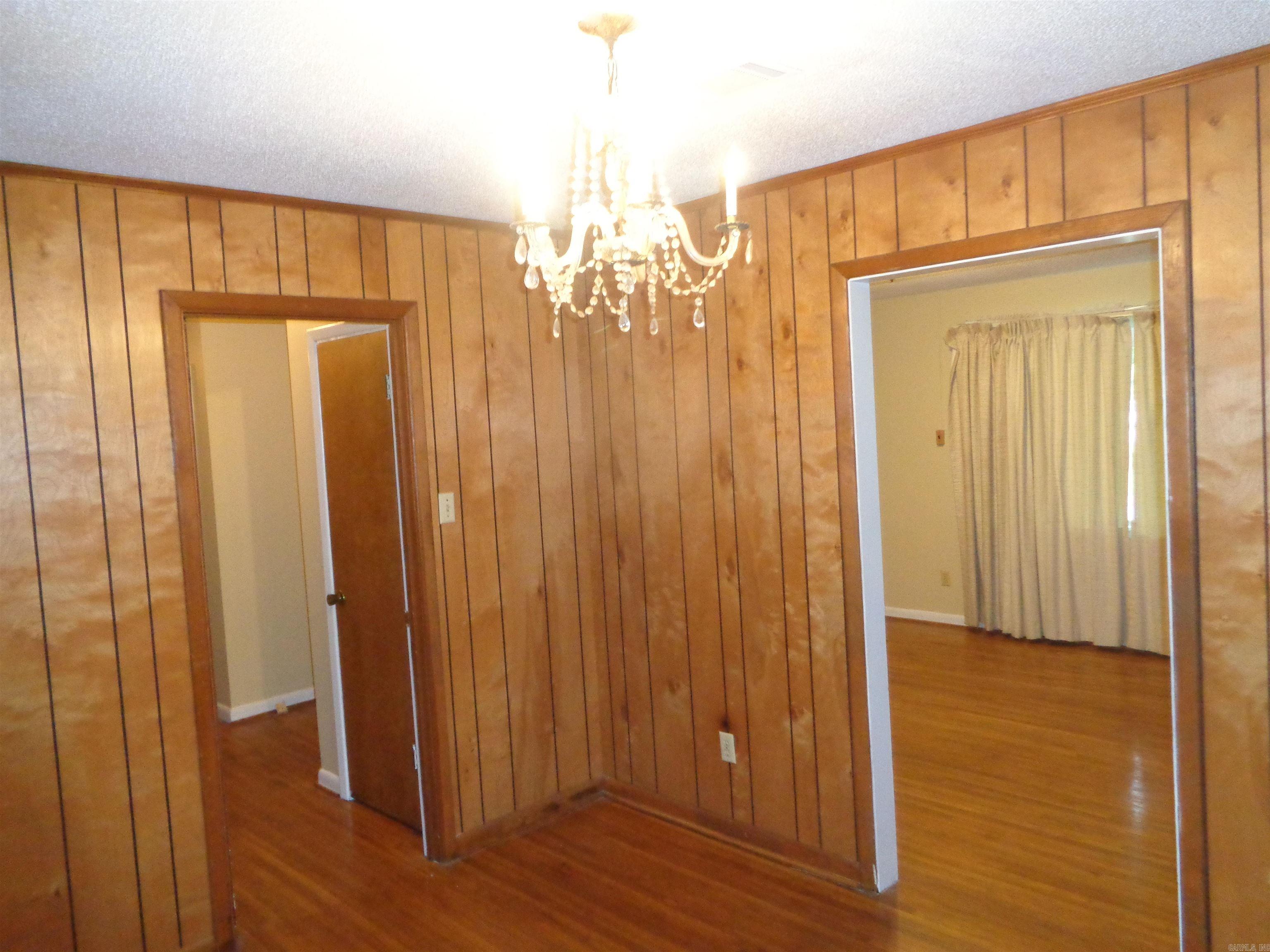 BARROW JOHN - Residential