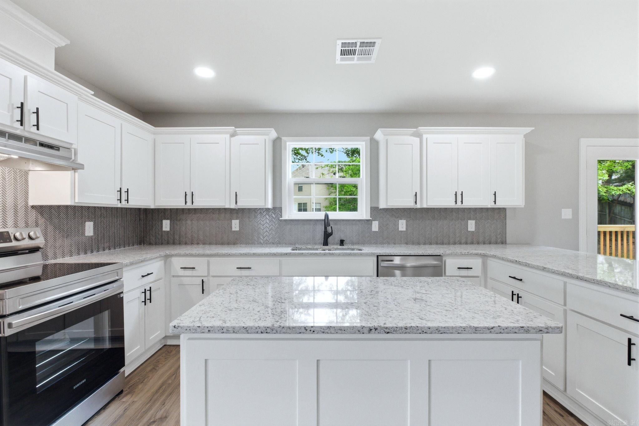 PEBBLE BEACH ESTATES - Residential