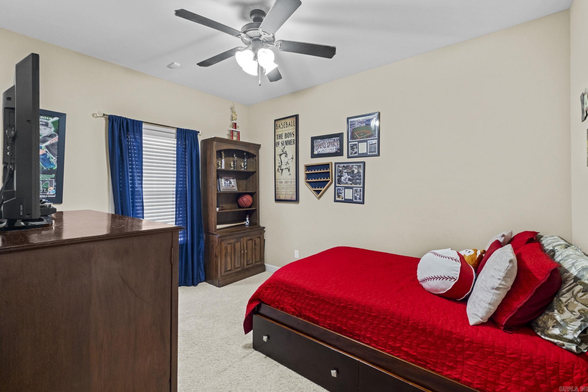 MILLERS CROSSING - Residential