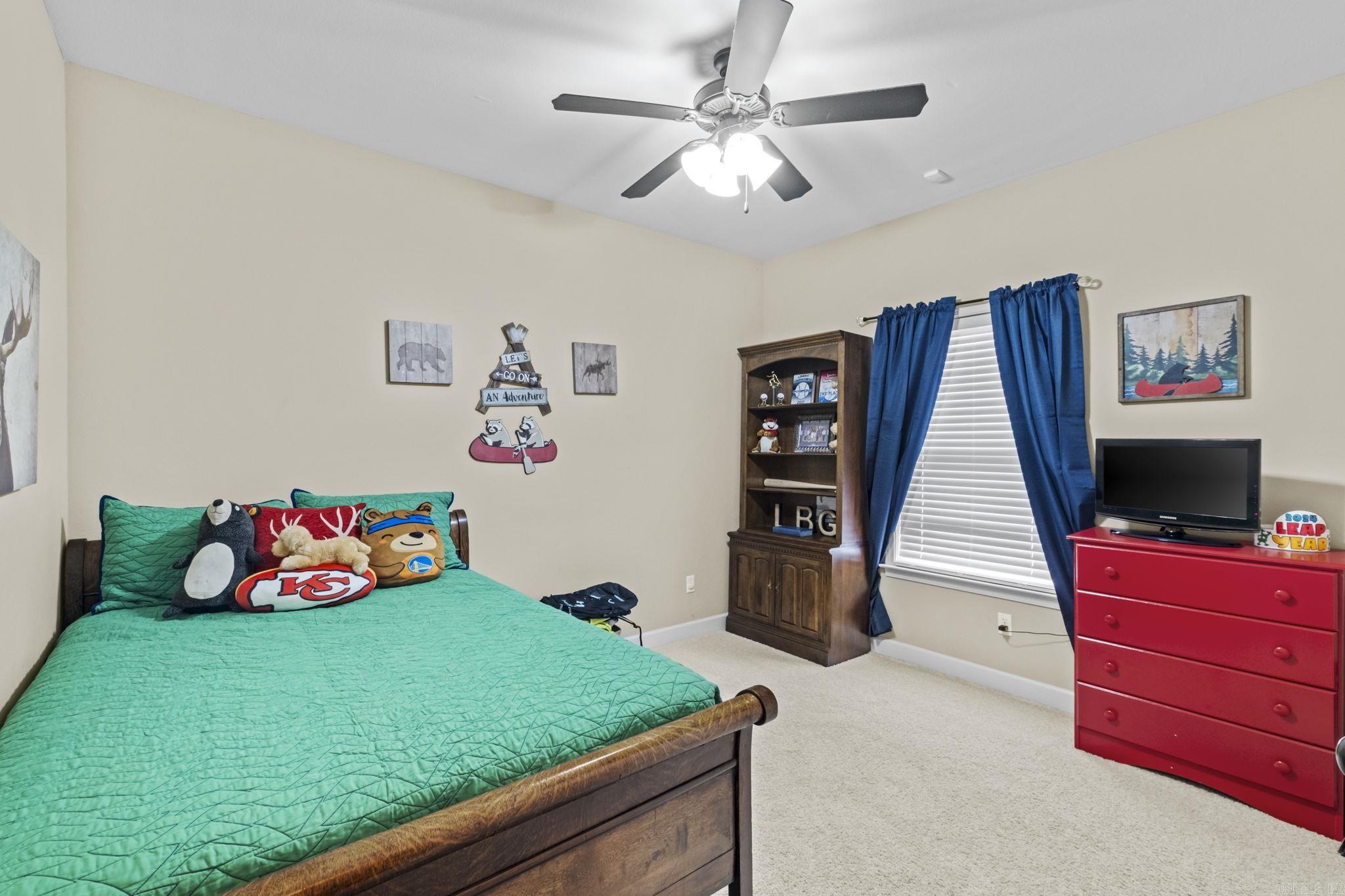 MILLERS CROSSING - Residential