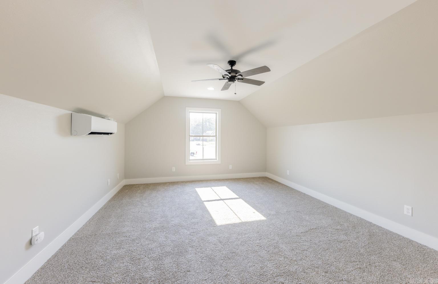 FIELDS OF HURRICANE LAKE ESTATES - Residential