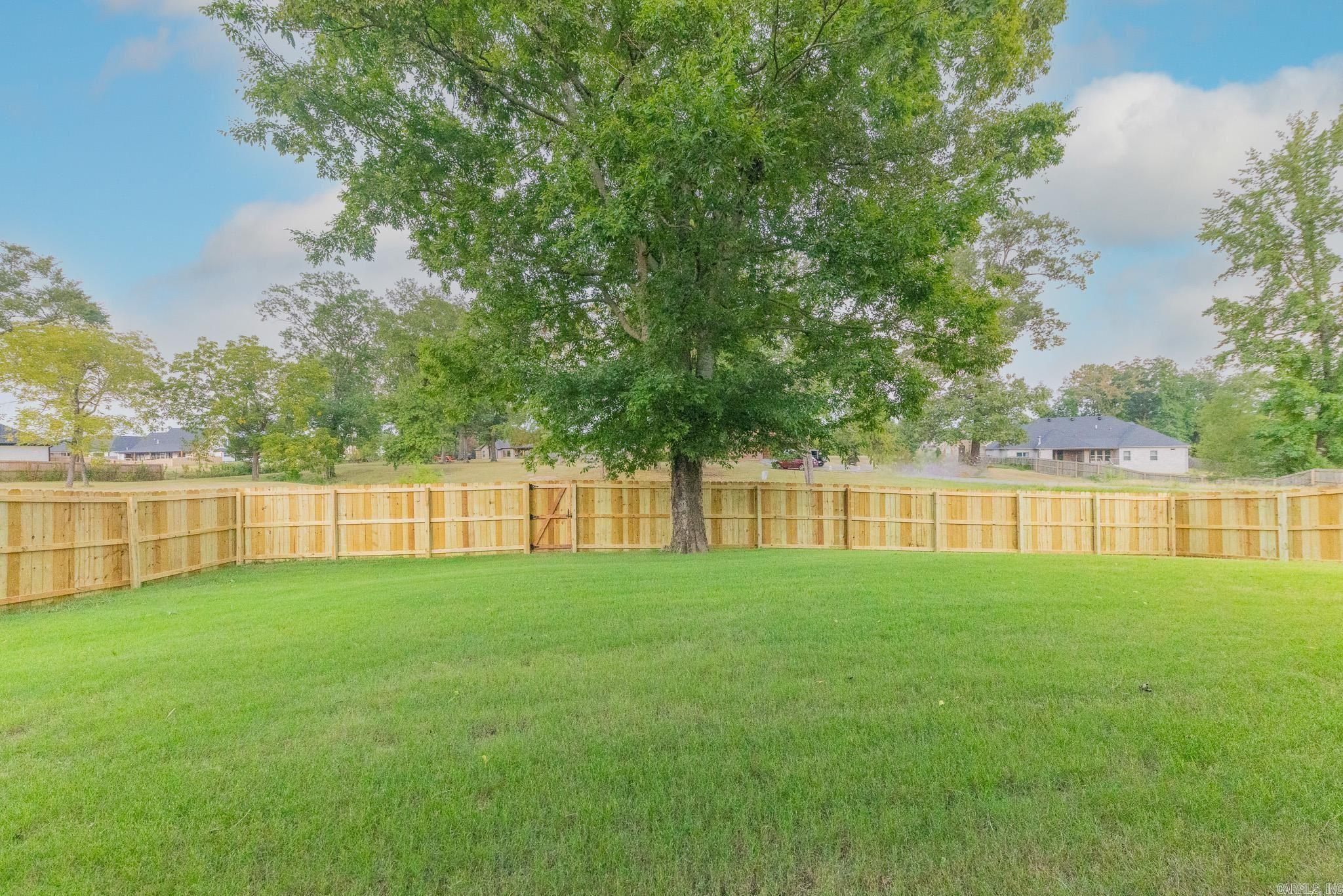 FIELDS OF HURRICANE LAKE ESTATES - Residential