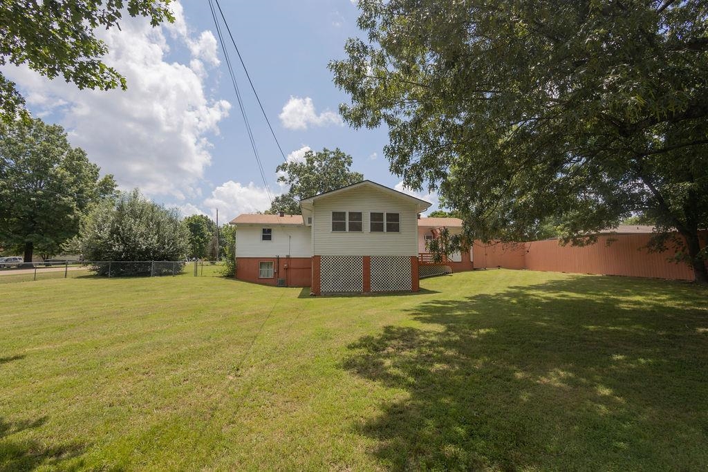 FOX HUNT RIDGE - Residential