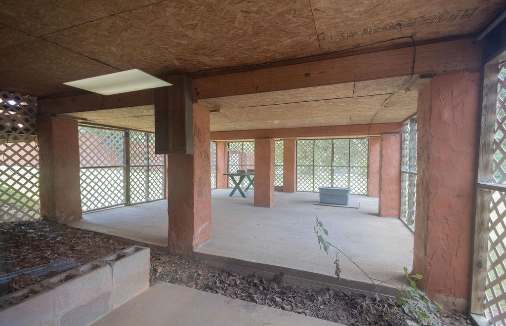 FOX HUNT RIDGE - Residential