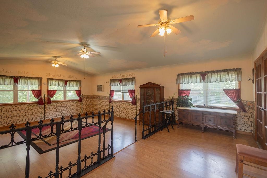 FOX HUNT RIDGE - Residential