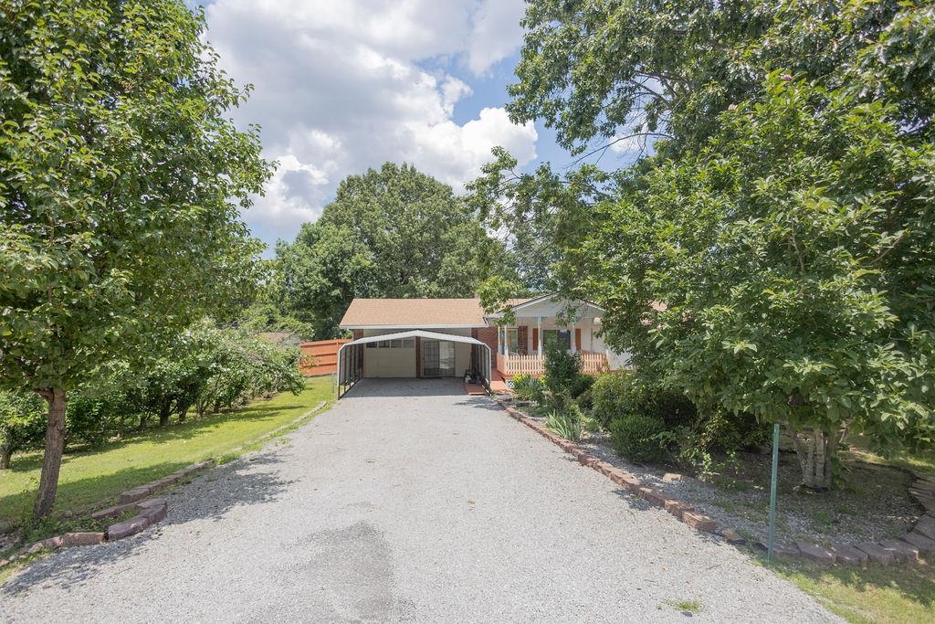 FOX HUNT RIDGE - Residential