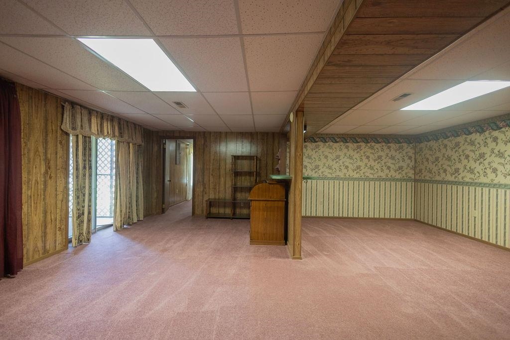 FOX HUNT RIDGE - Residential