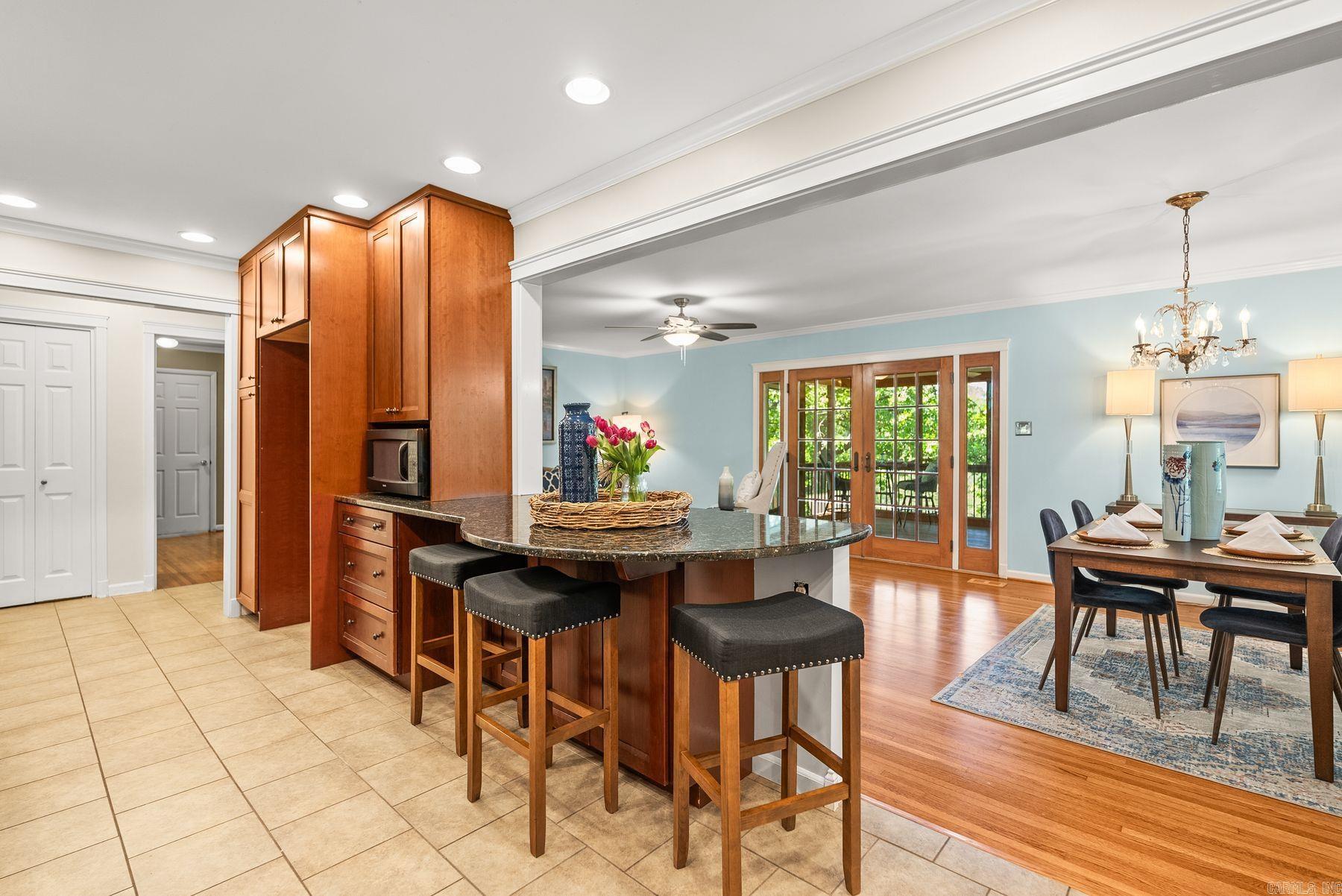 SHANNON HILLS - Residential