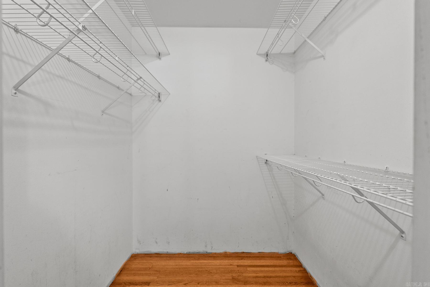 SHANNON HILLS - Residential