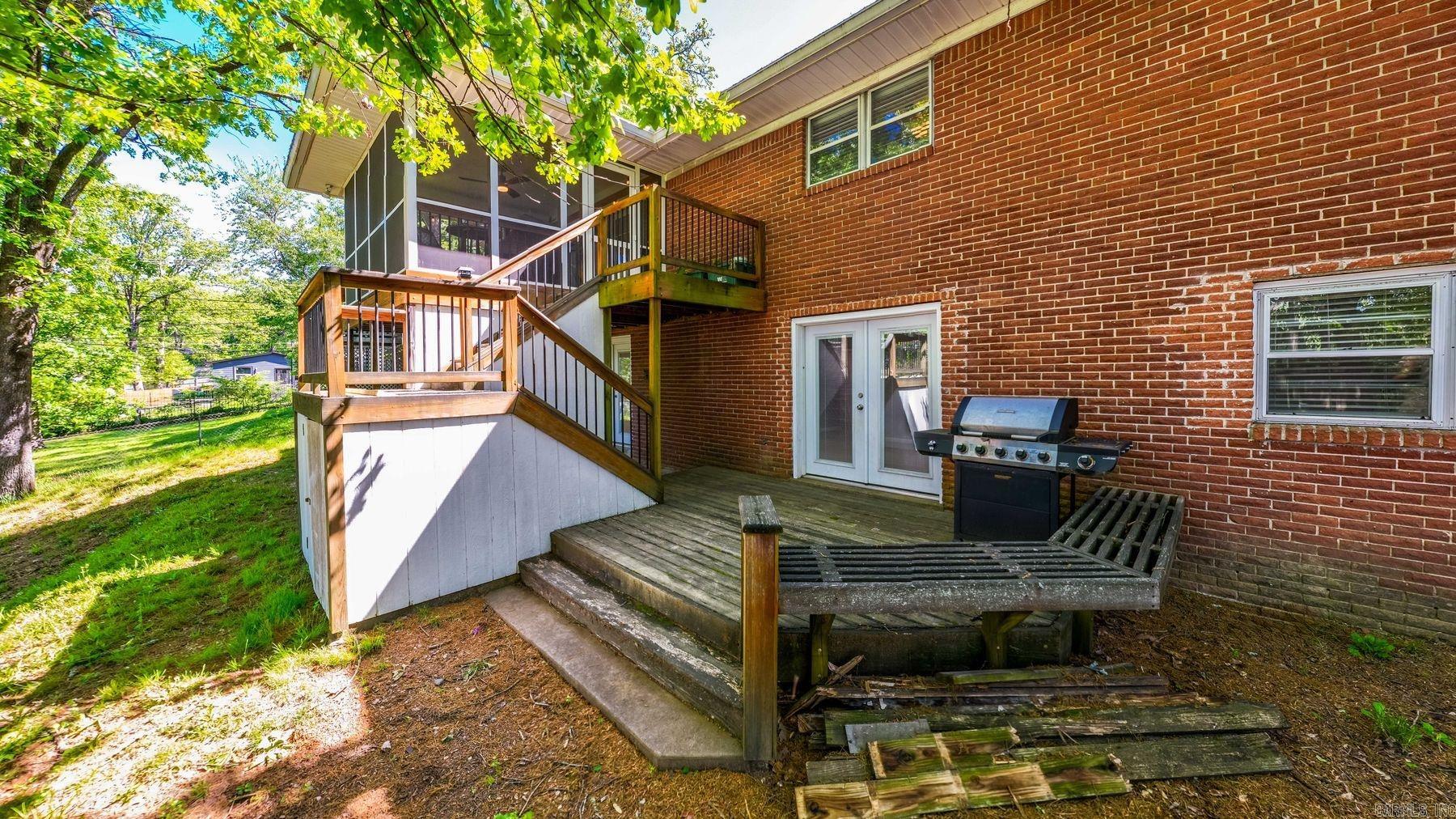 SHANNON HILLS - Residential