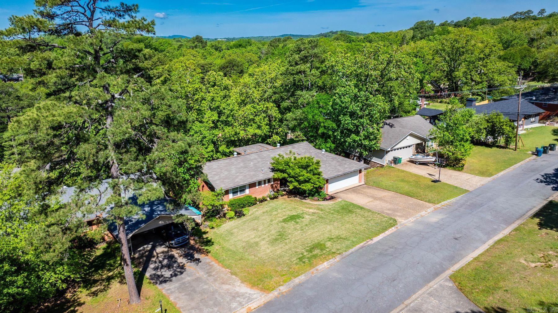 SHANNON HILLS - Residential