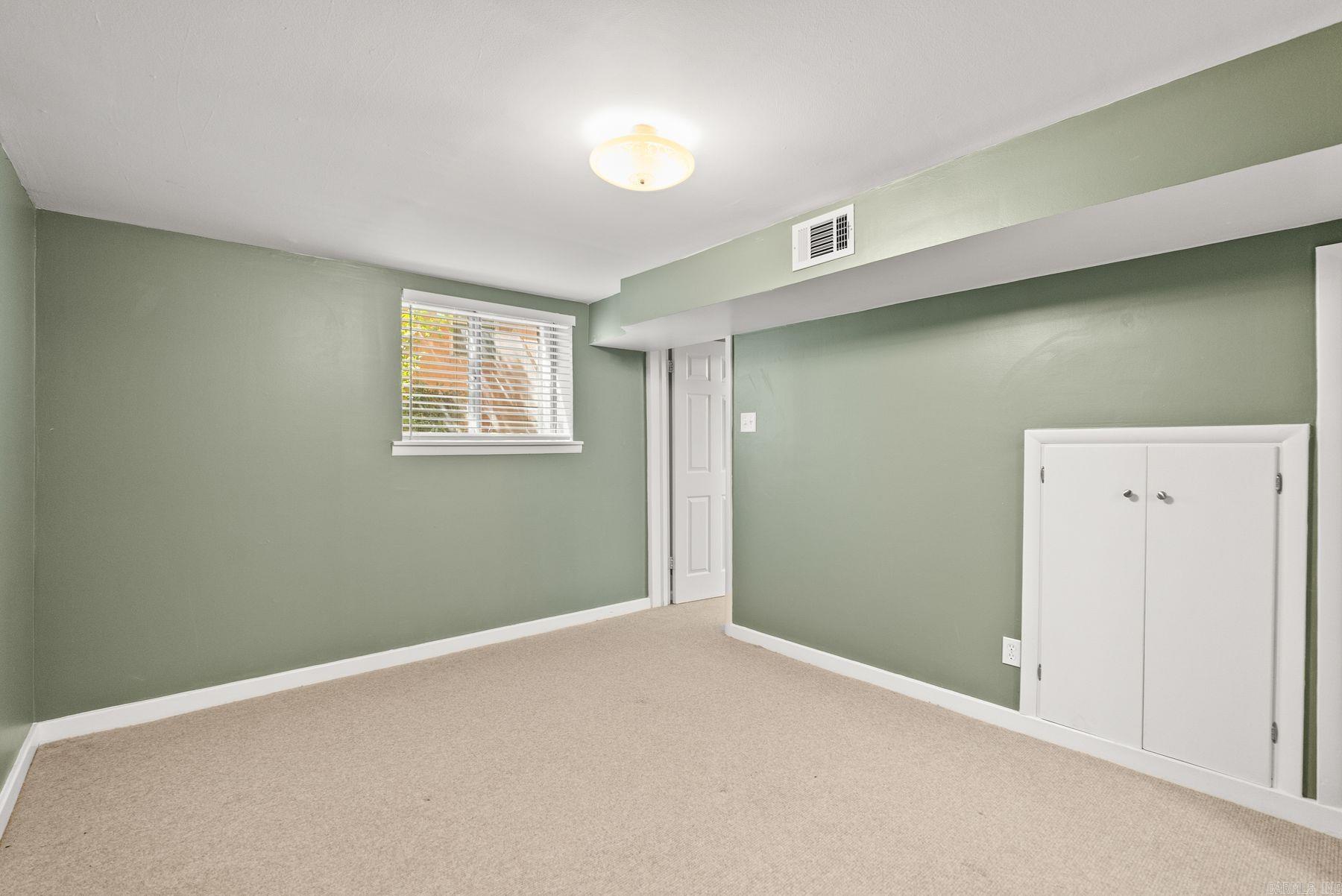 SHANNON HILLS - Residential