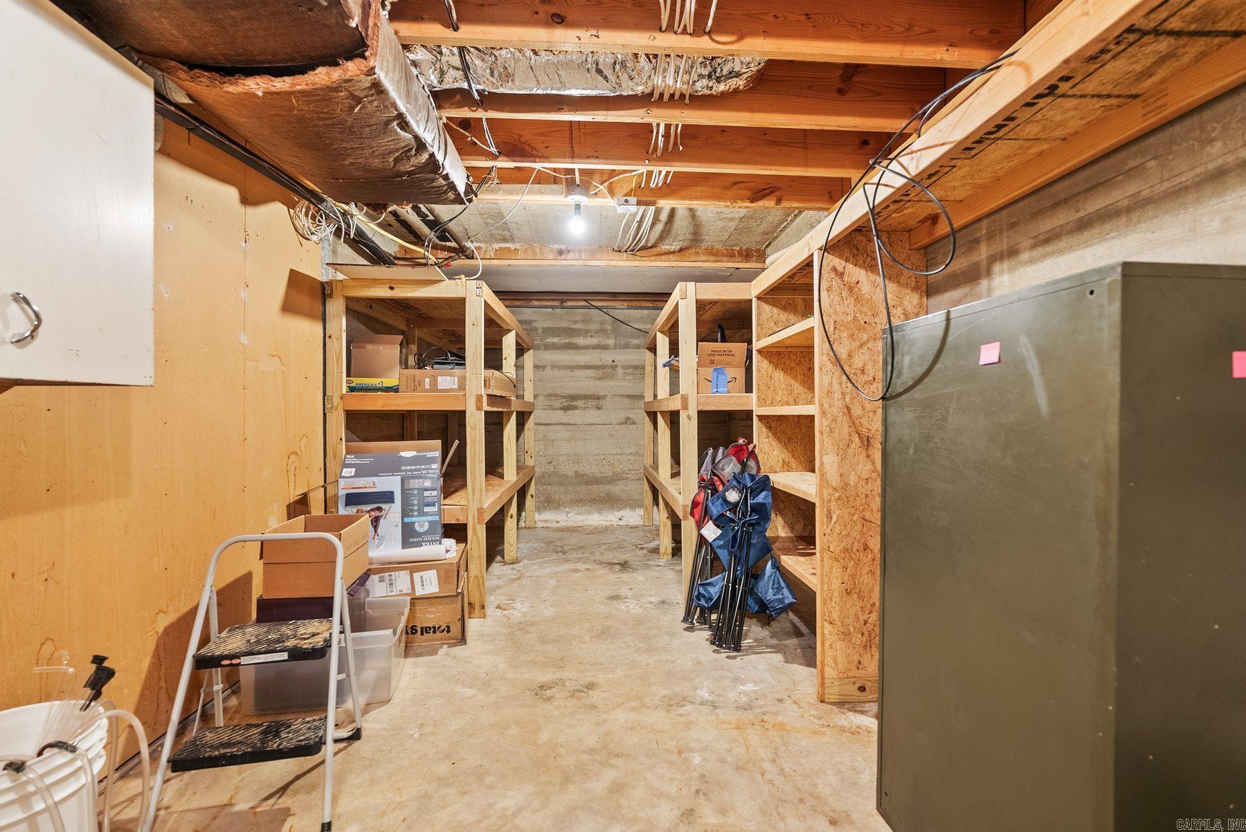 SHANNON HILLS - Residential