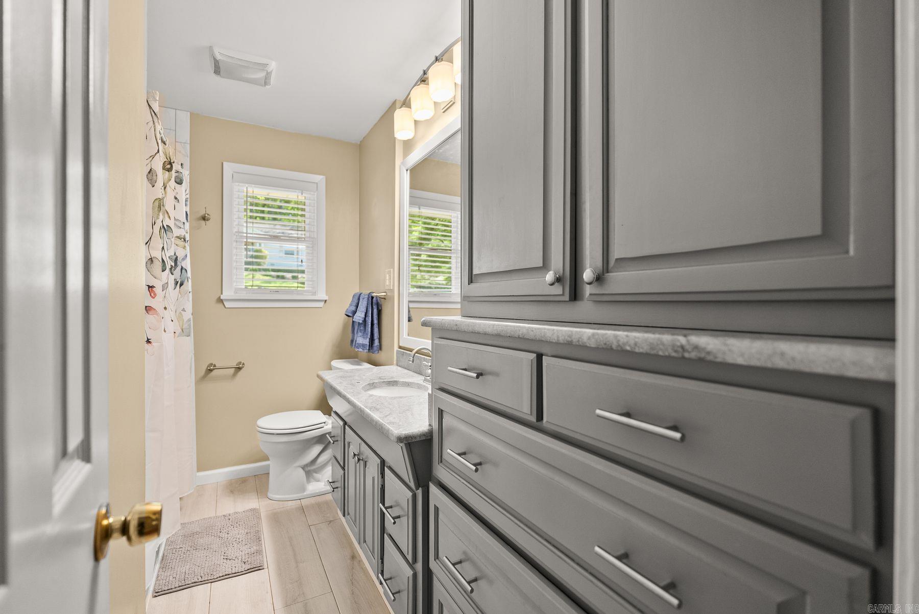 SHANNON HILLS - Residential