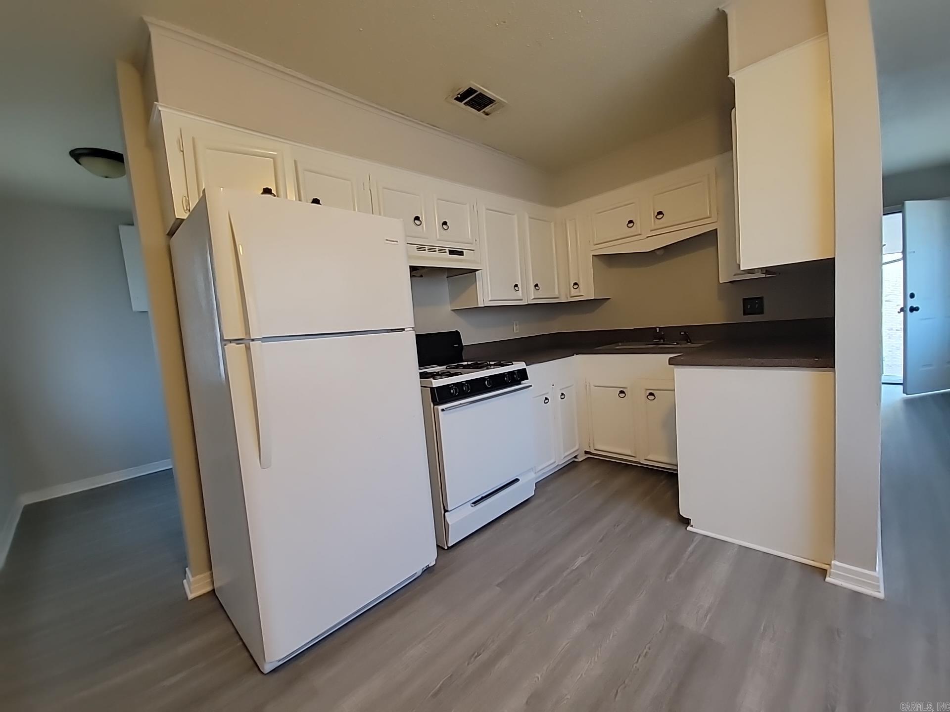 Beverly Hills - Residential Income