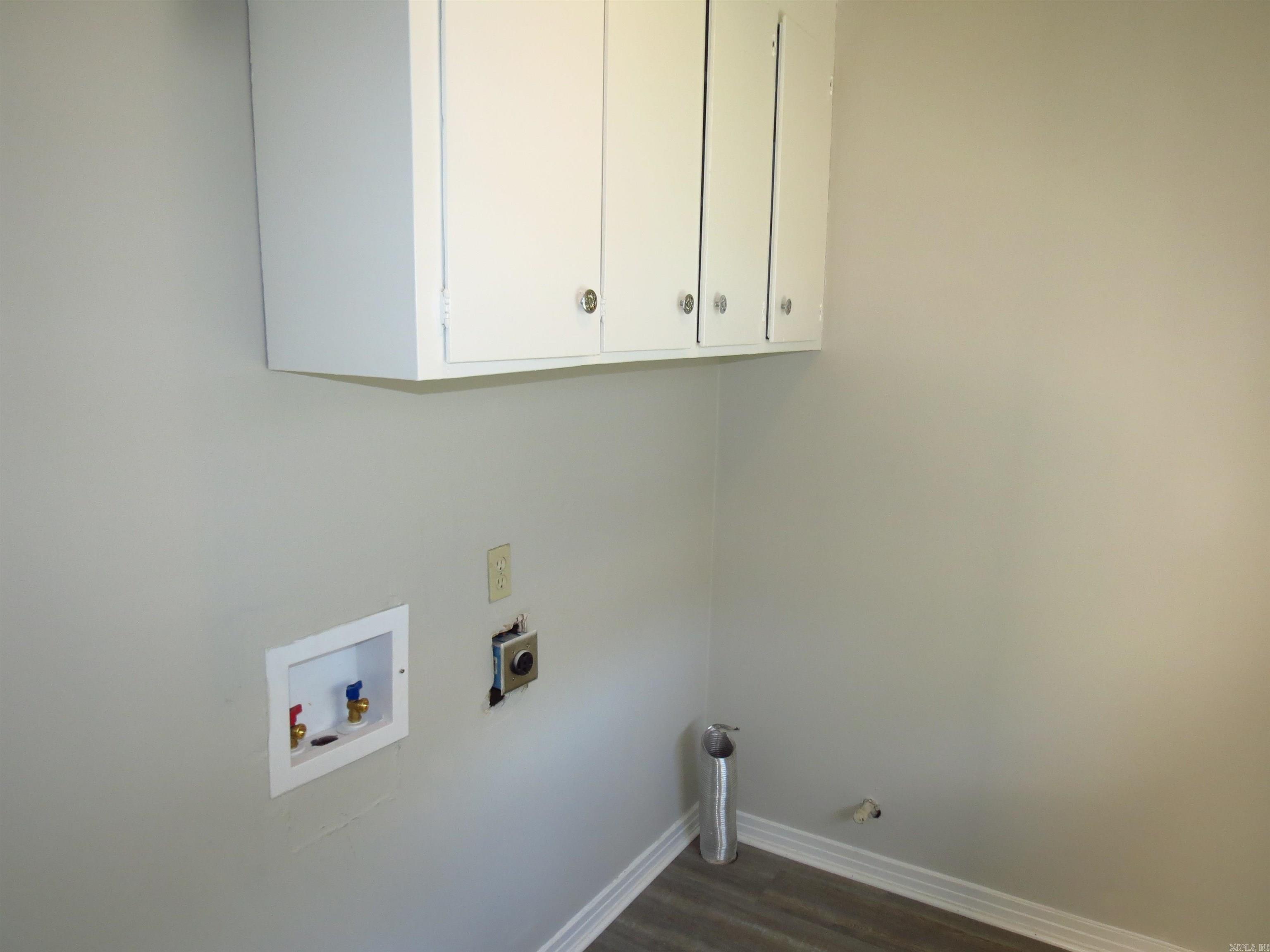 Beverly Hills - Residential Income