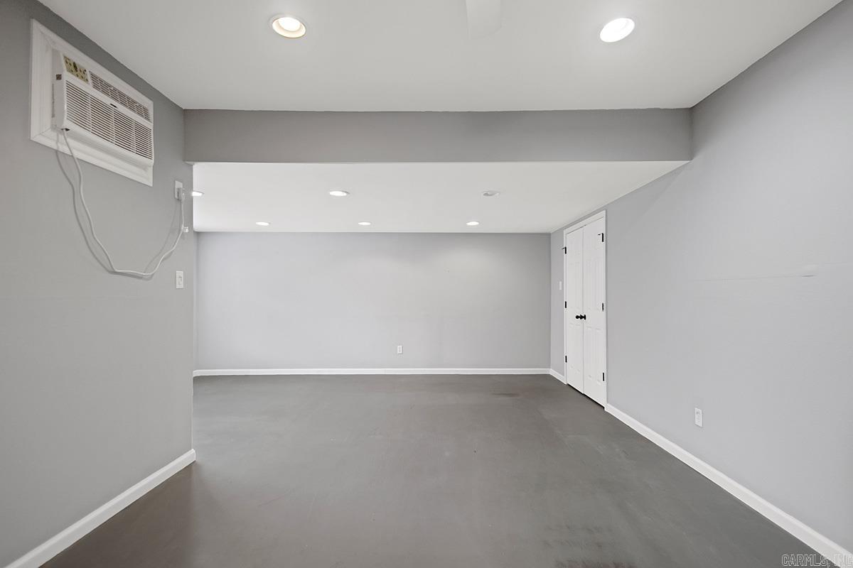 WOODLAND PARK - Residential