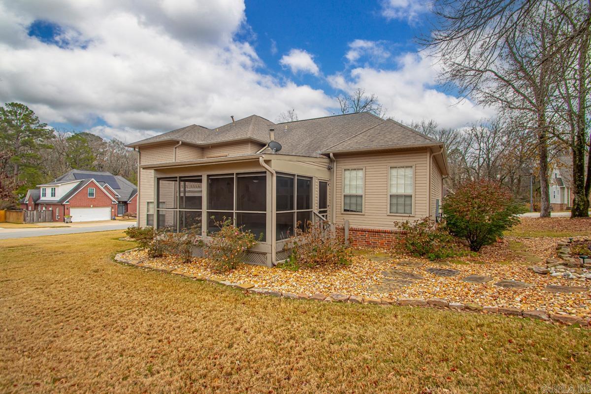 WOODLAND PARK - Residential