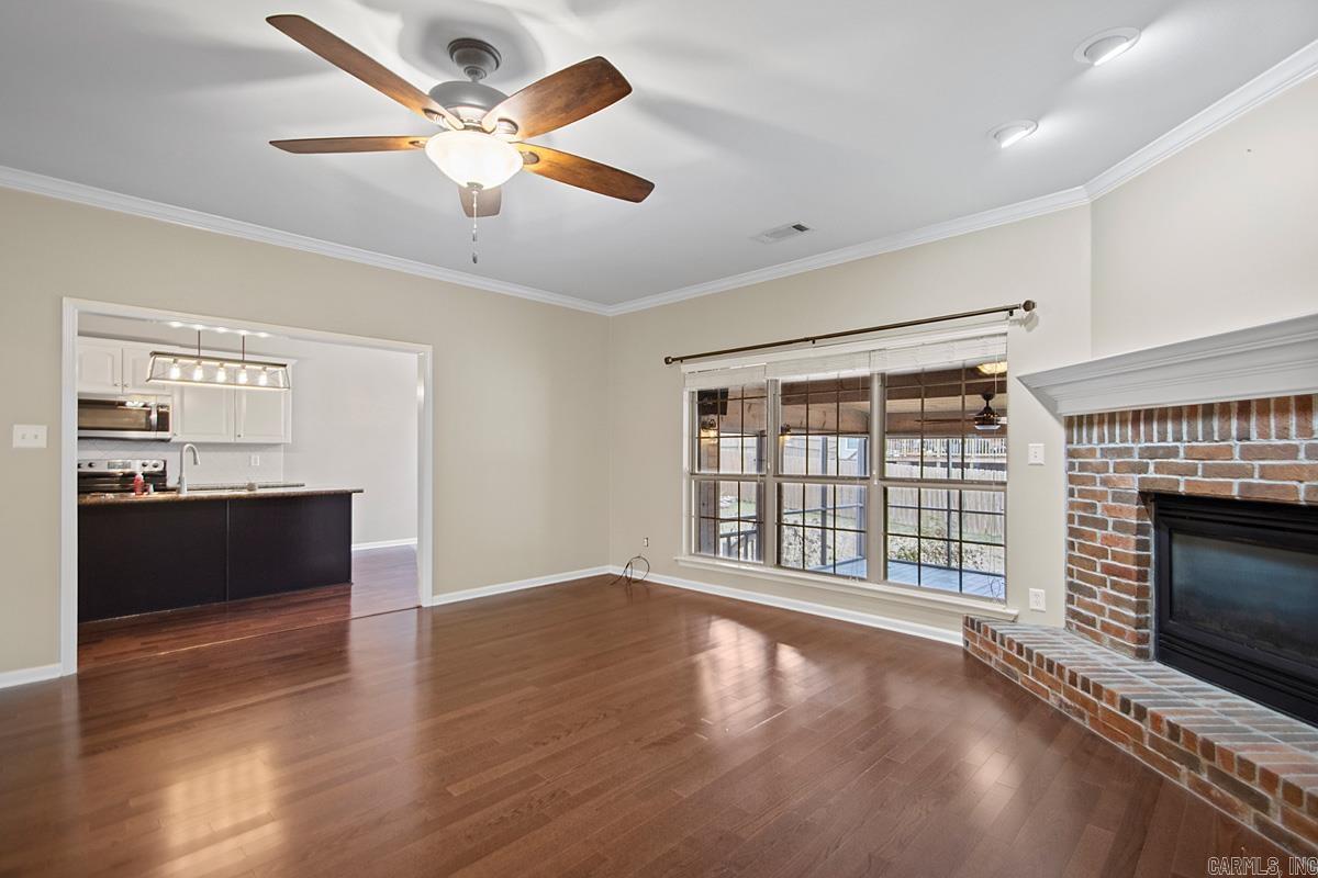 WOODLAND PARK - Residential