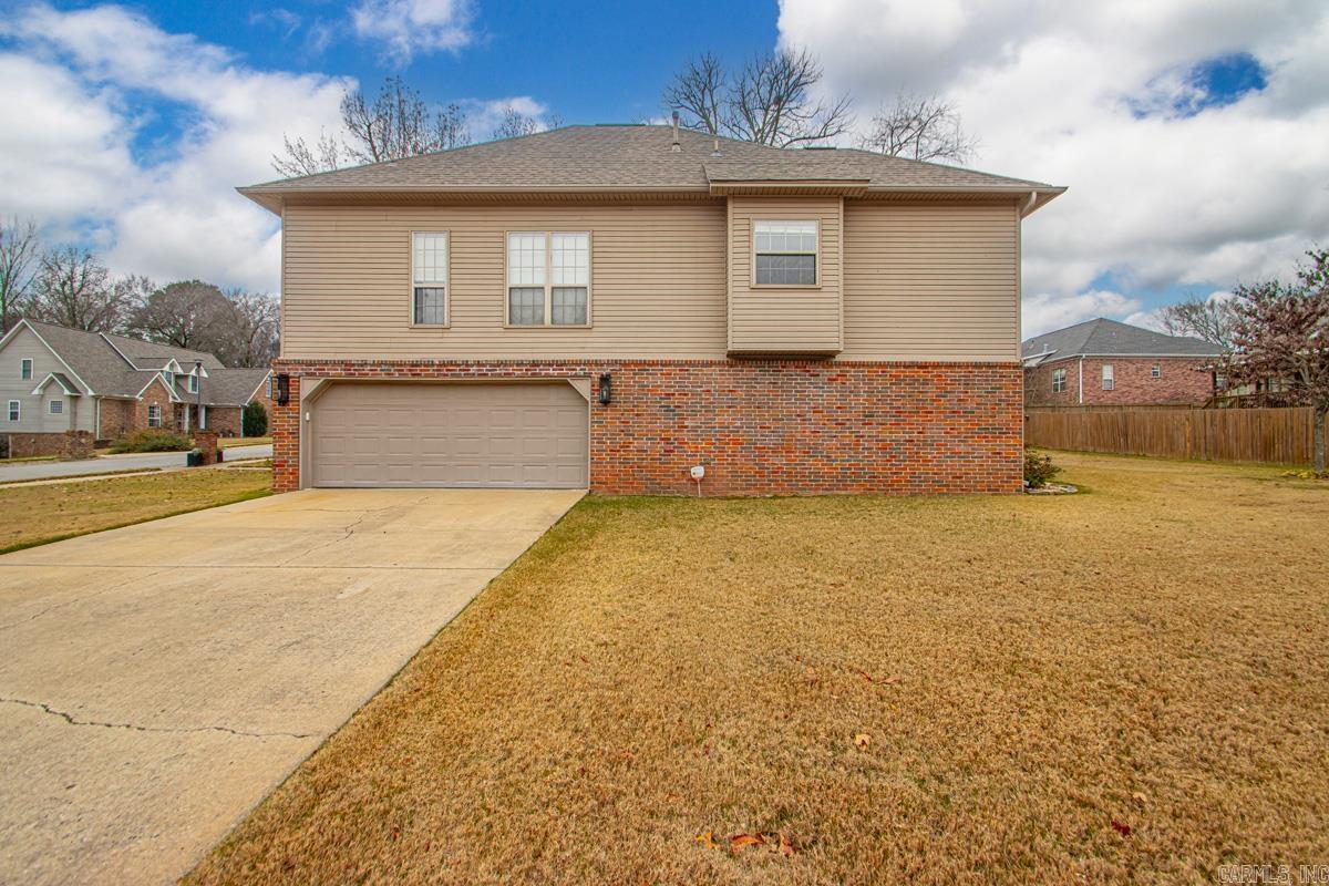 WOODLAND PARK - Residential