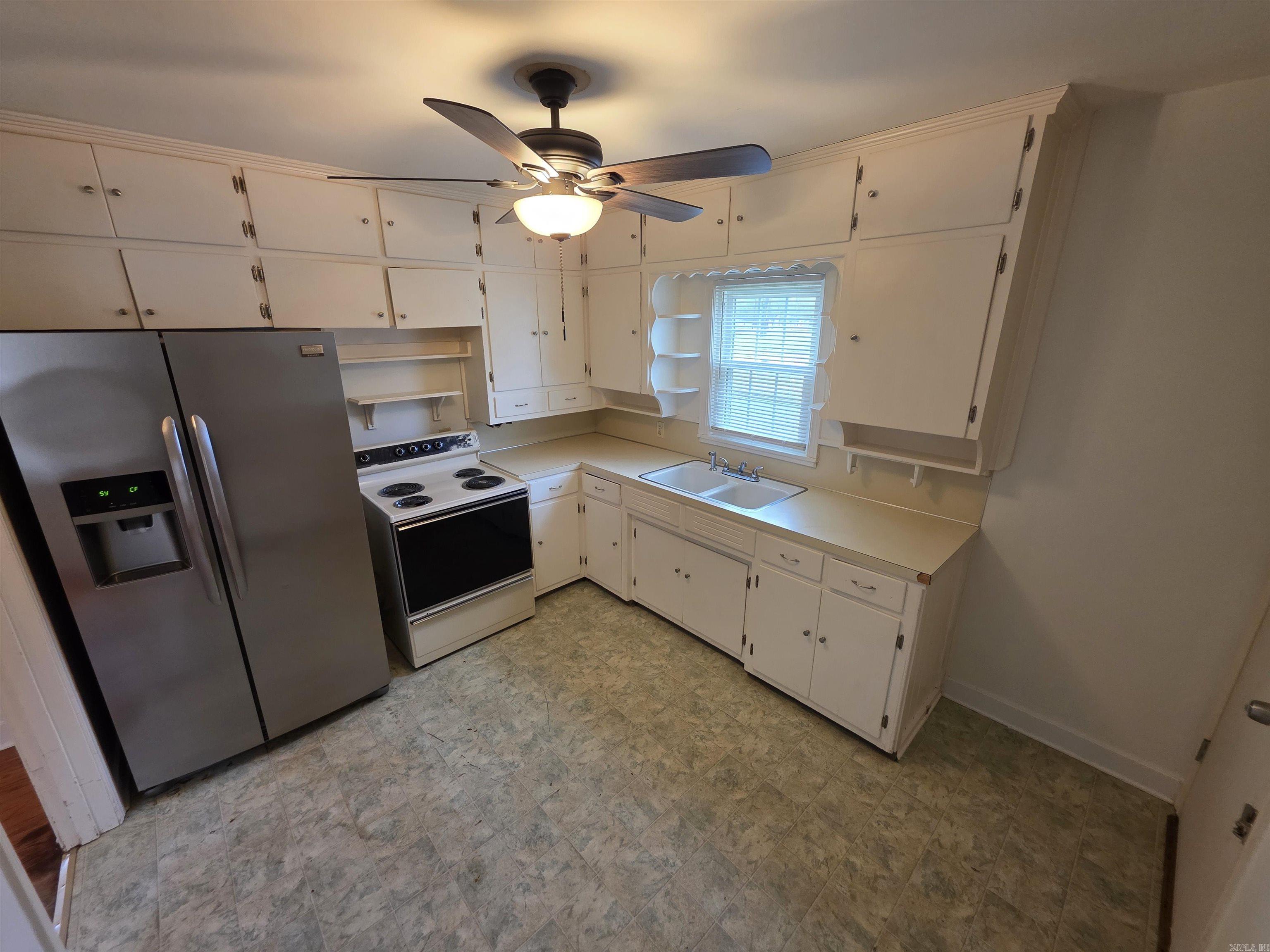 Walthour & Flake - Residential Lease