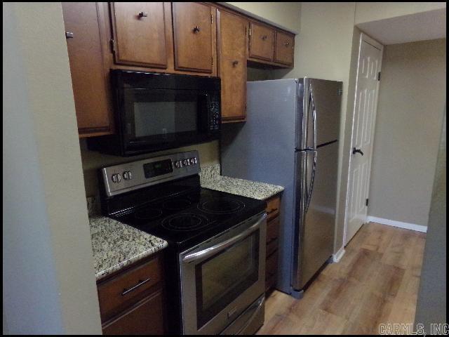 Las Casitas - Residential Lease