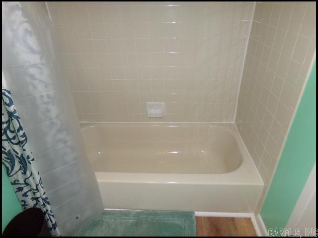 Las Casitas - Residential Lease